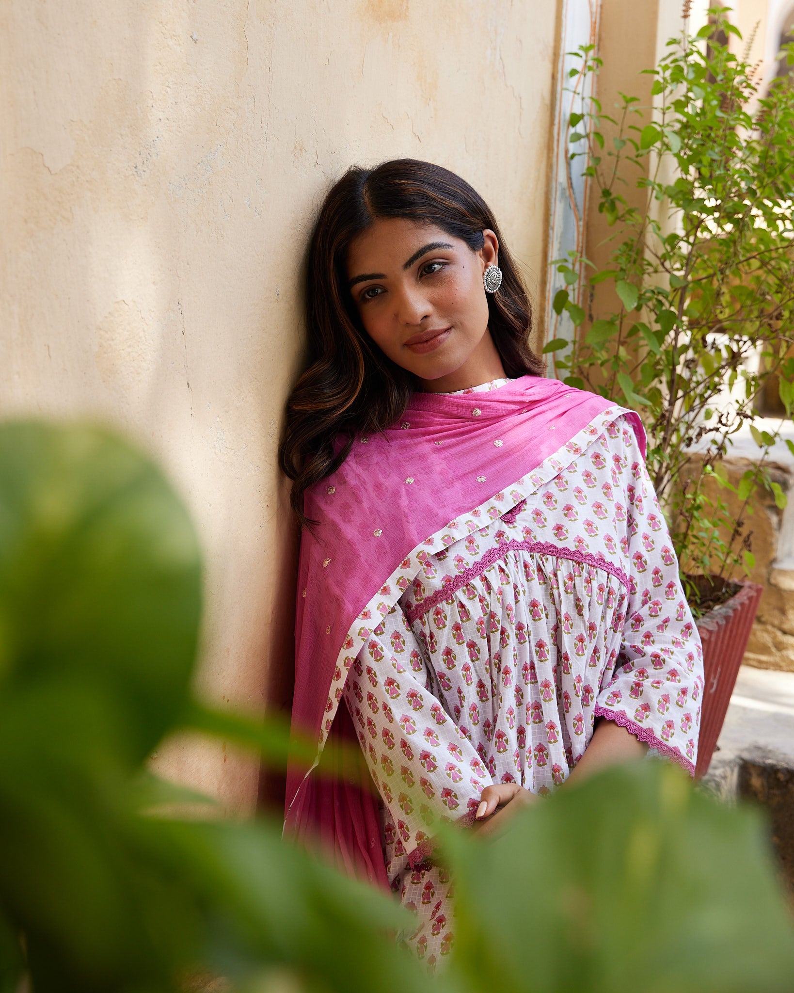 Cotton White Pink Floral Womens Suit Set