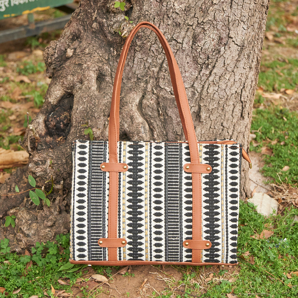 Cotton Leather Jaquard Womens White Blue-Black Hand Bag