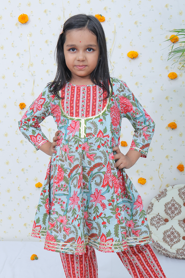 Green Pink Floral Jaal Cotton Girl's Suit