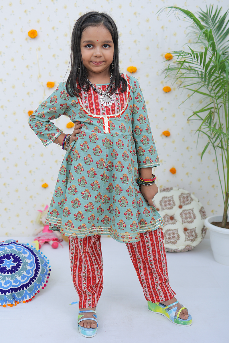 Sea Green Floral Booti Cotton Girl's Suit