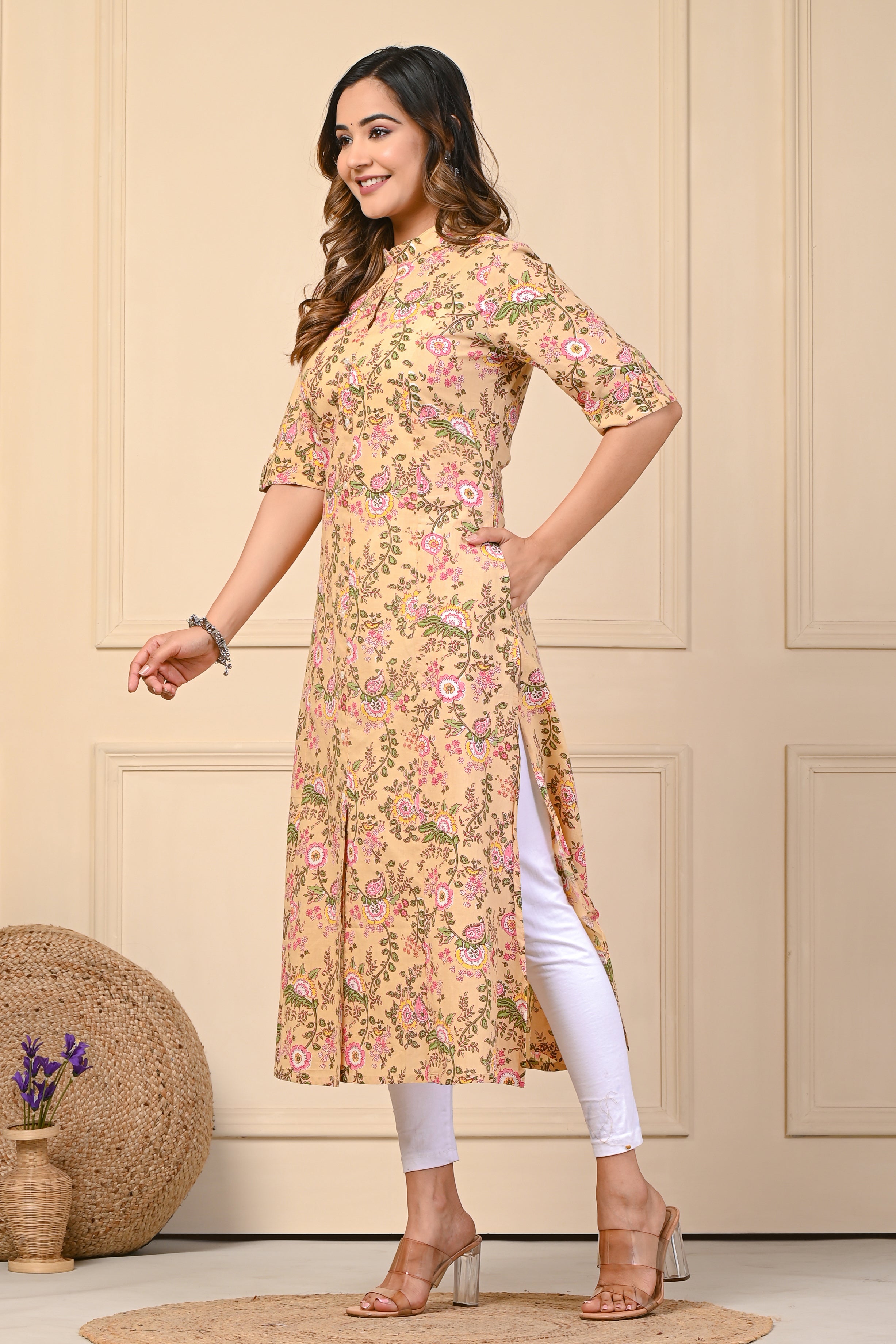 Cotton Yellow Bouquet Floral Straight Kurti