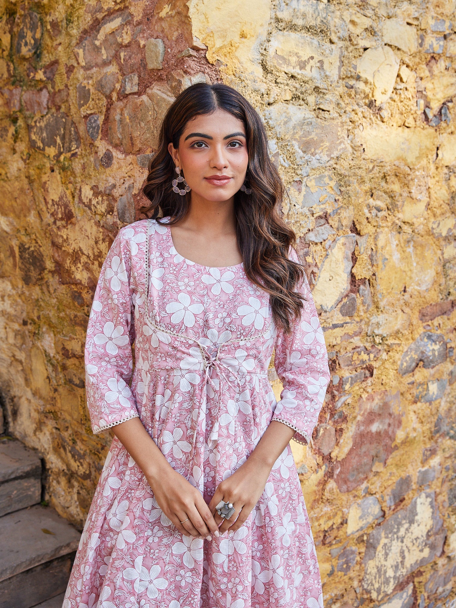 Cotton Women's Pink-White Floral Long kurti