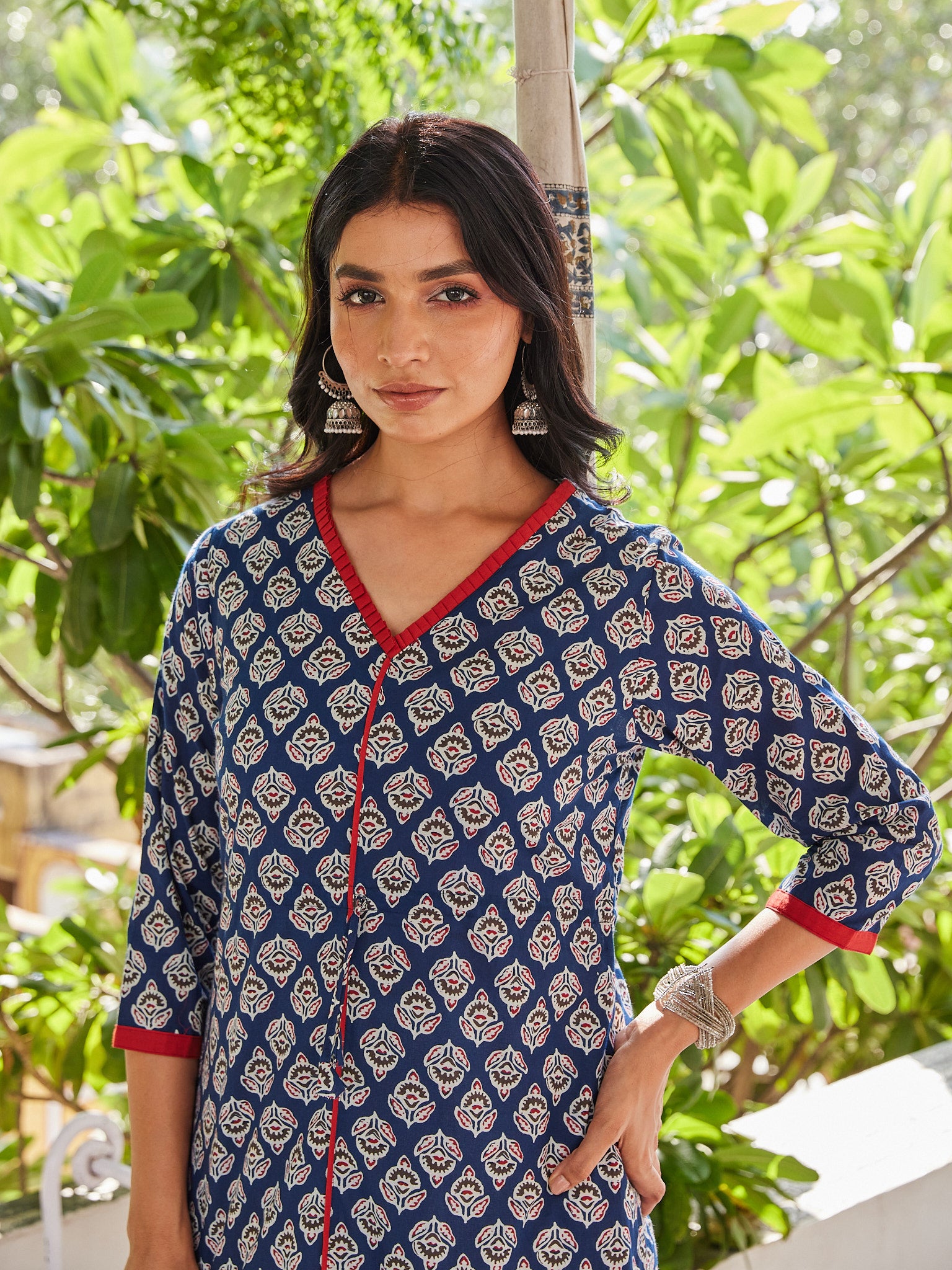 Cotton Blue-White Floral Straight Long Kurti