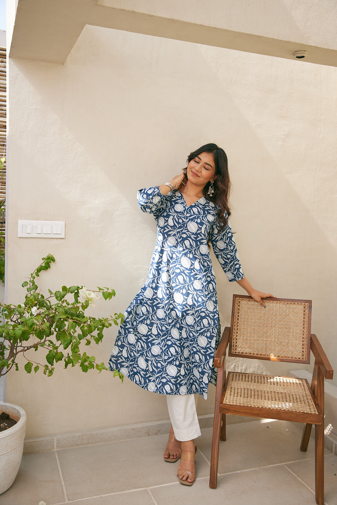 Cotton Blue Leaf Floral Long Kurti