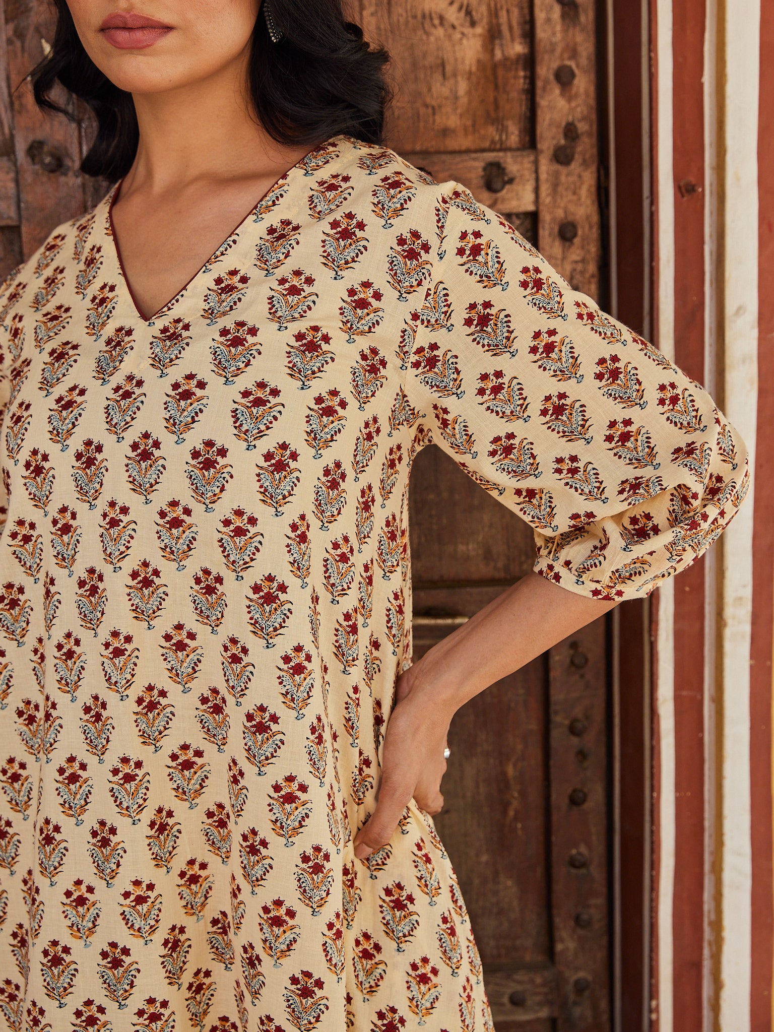 Cotton Cream-Red Floral Women's Long Kurti
