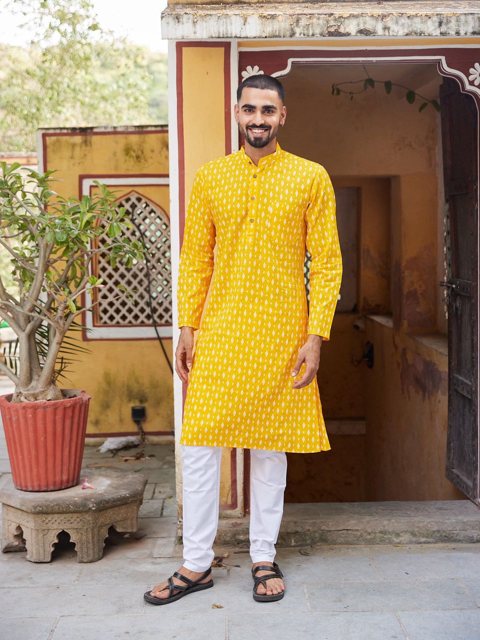 Cotton Yellow-White Geometric Men's Ethnic Kurta