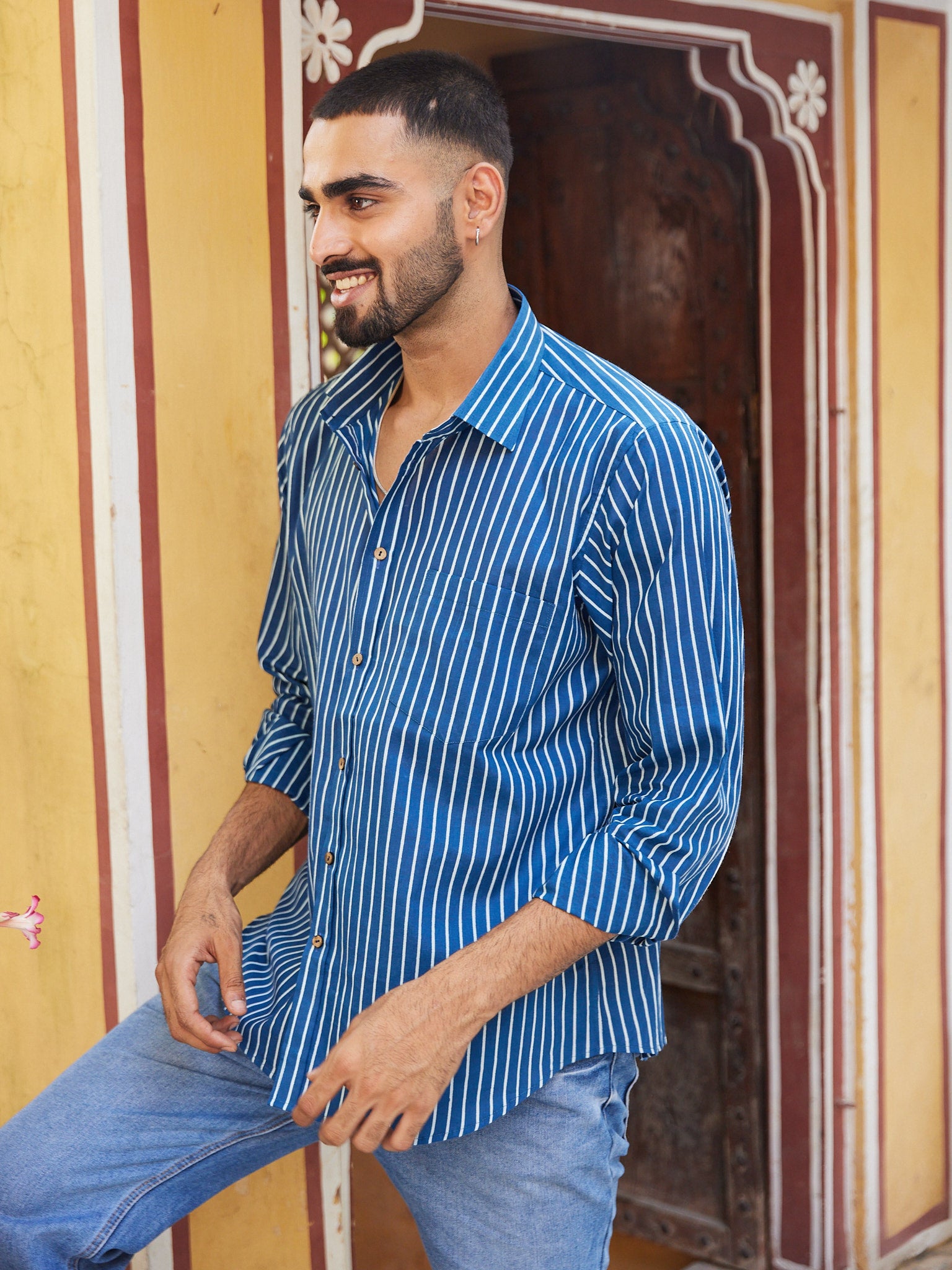 Cotton Men's Blue-White Stripes Full Sleeves Shirt