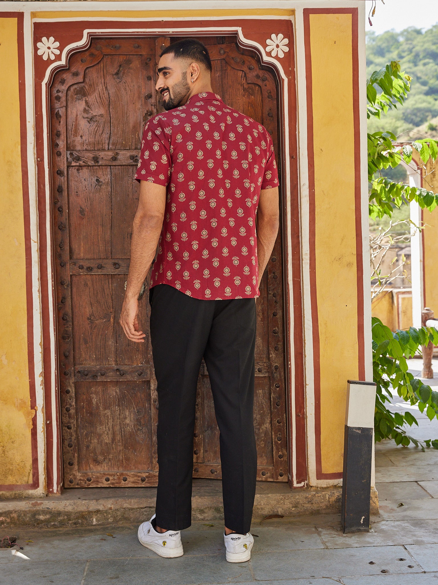 Cotton Red-Cream Floral men's Half Sleeves Shirt