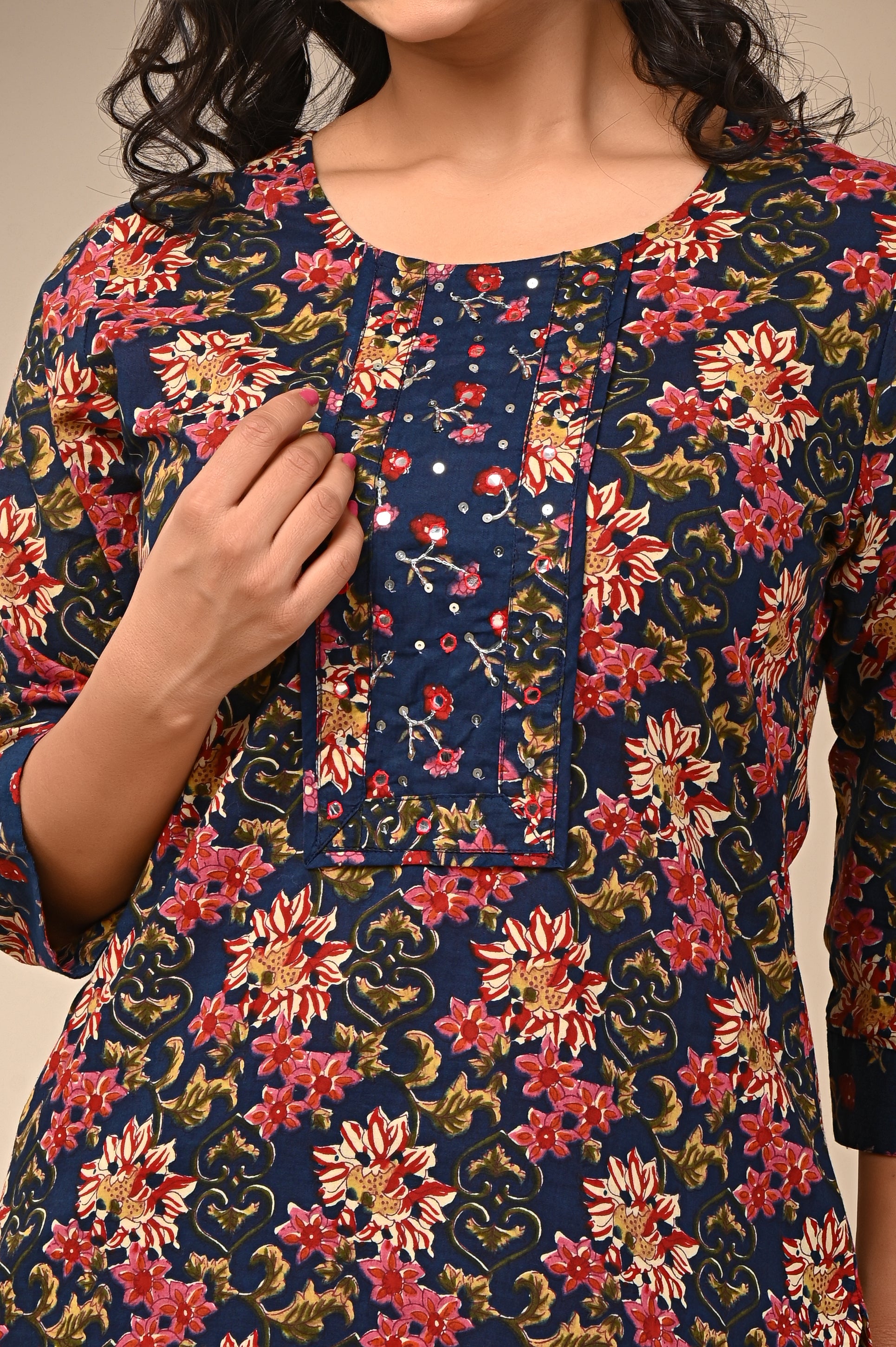 Cotton Blue-Red Floral Women's Suit Set