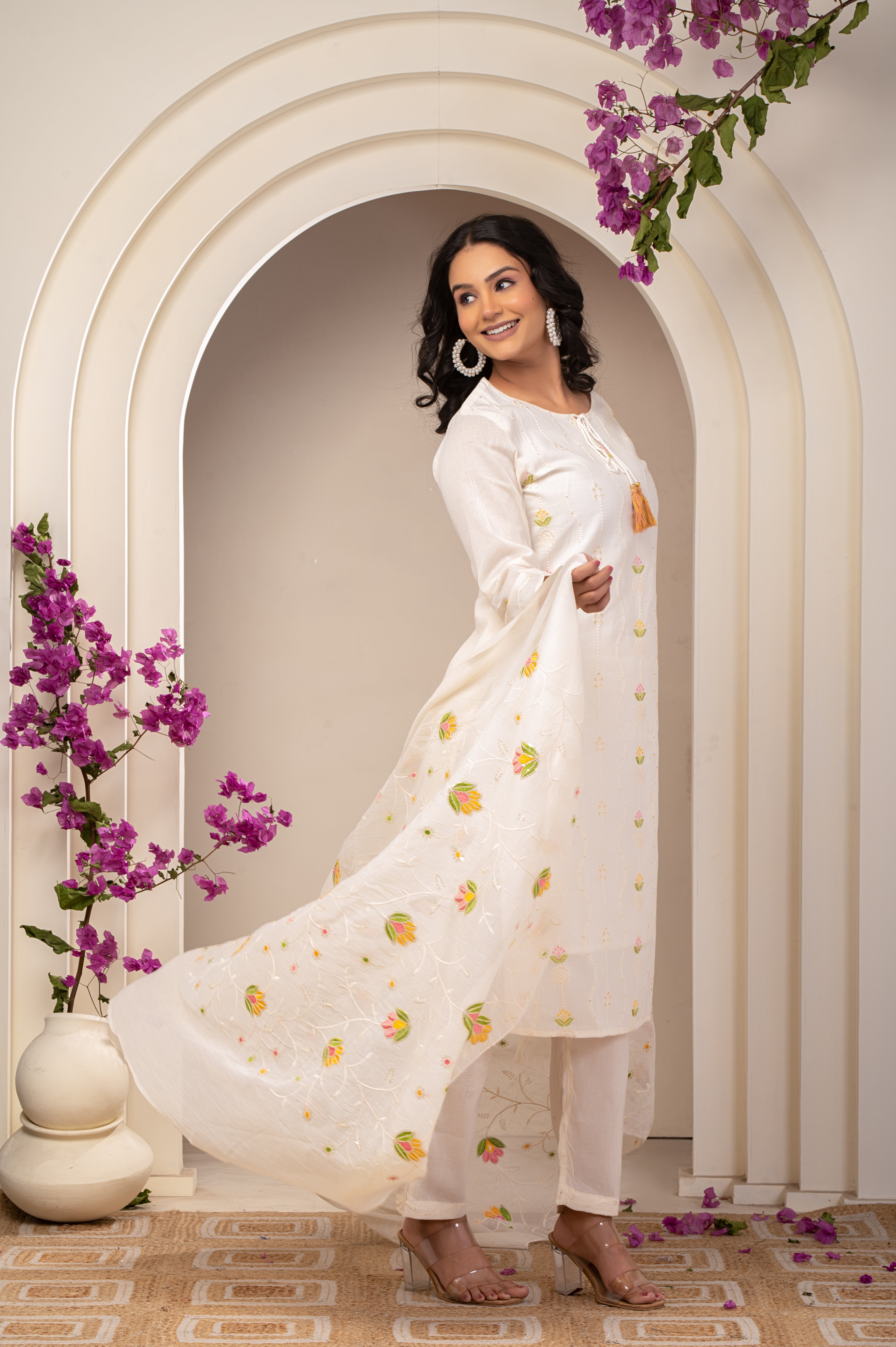 Cotton White Piton Work Floral Women's Suit Set