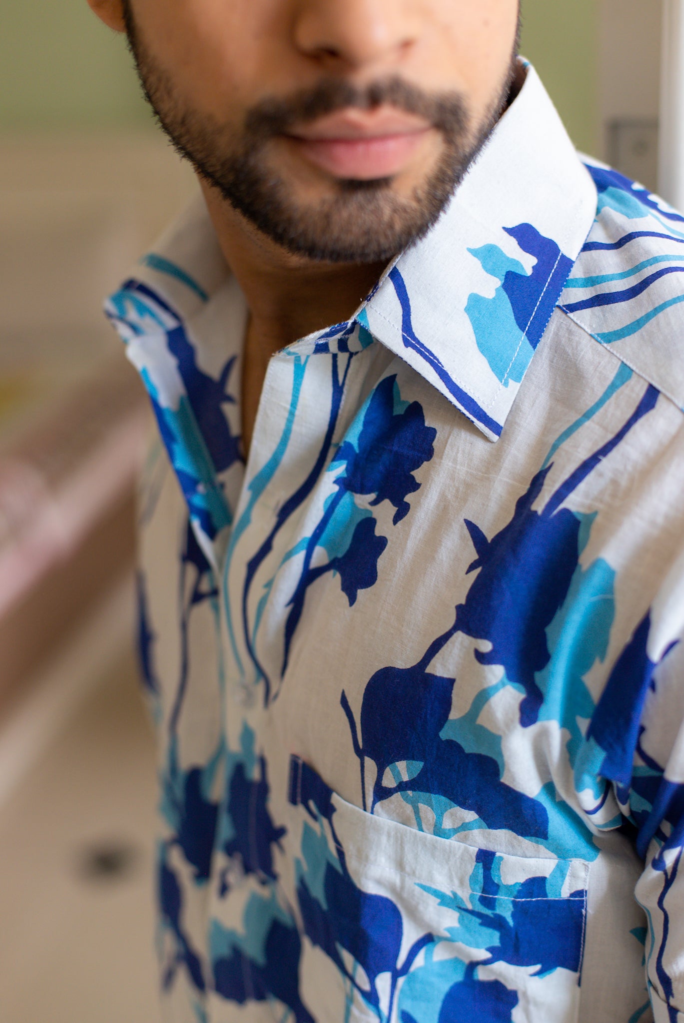 White Men's Shirt Regular Fit With Blue Abstract Print 2