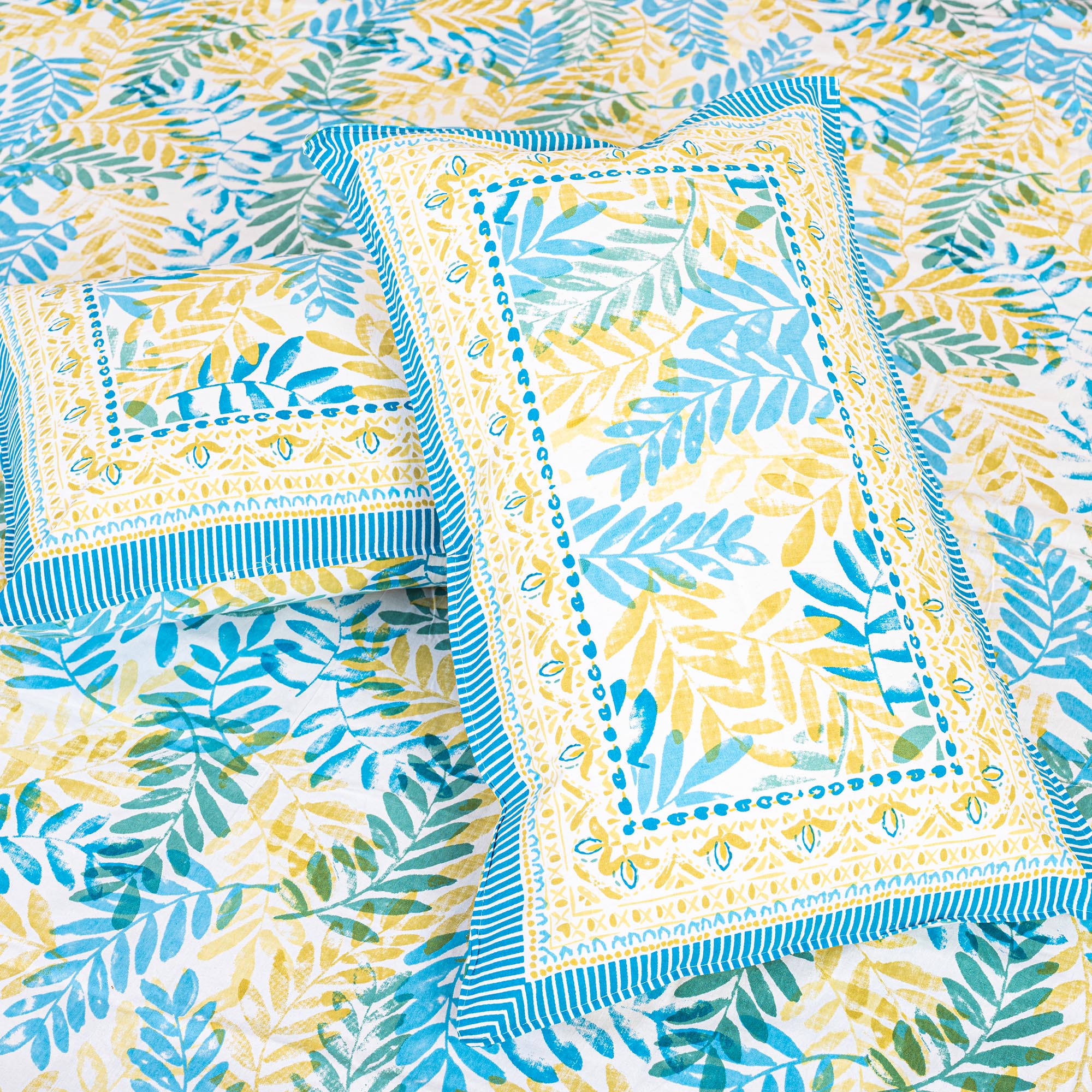Cotton Queen Size Bedsheet - Autumn Breeze