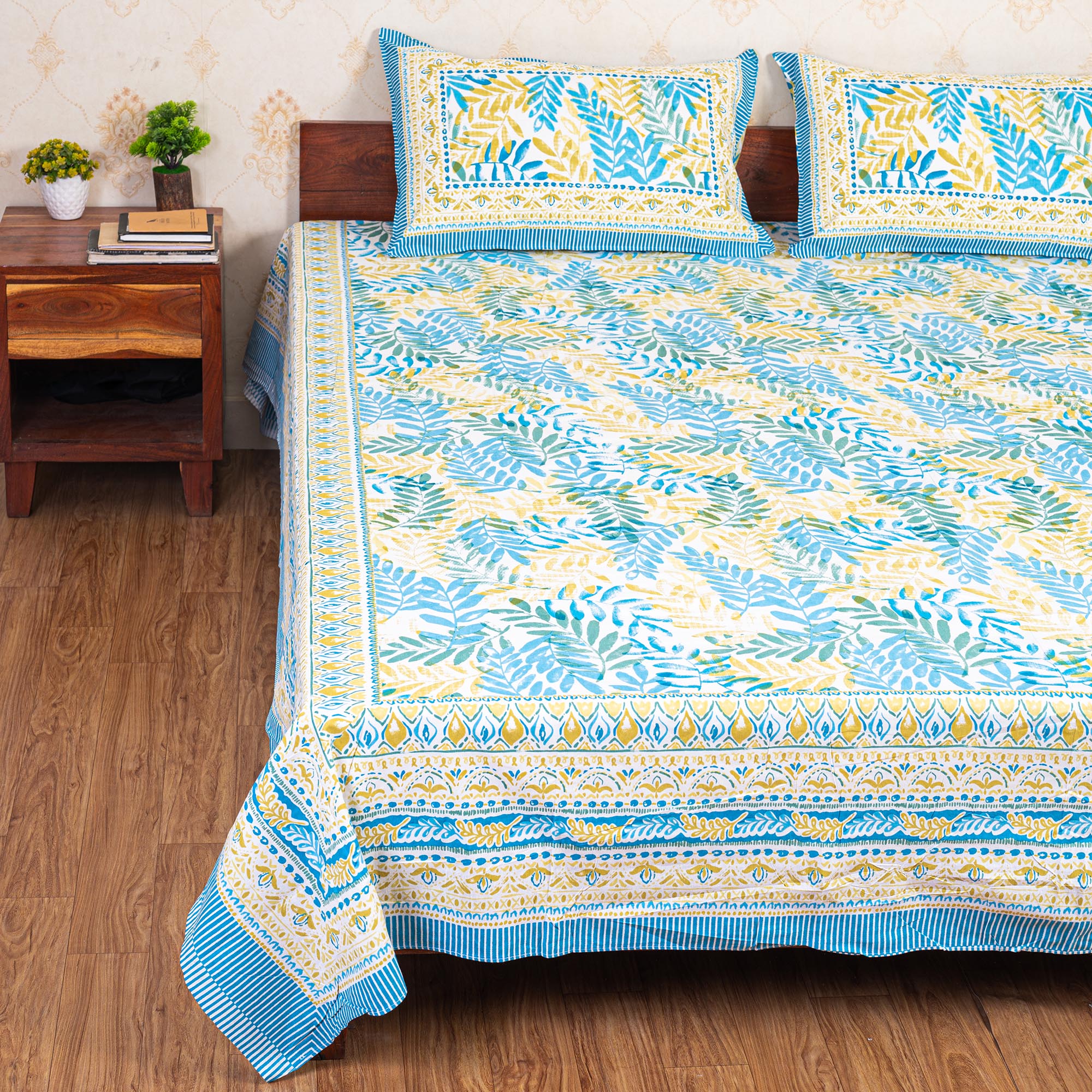 Cotton Queen Size Bedsheet - Autumn Breeze