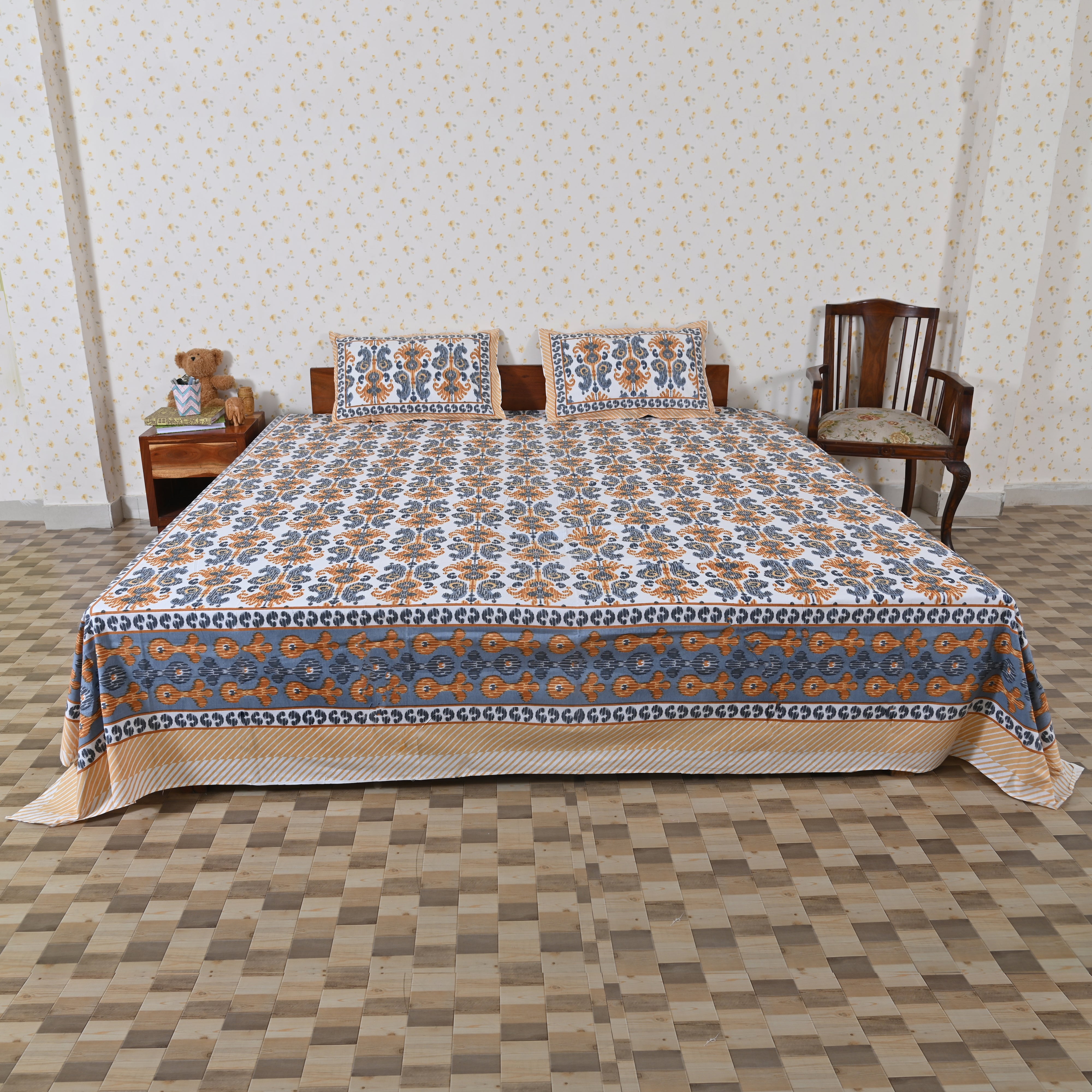 Cotton Jumbo King Size Bedsheet | Yellow Trellis