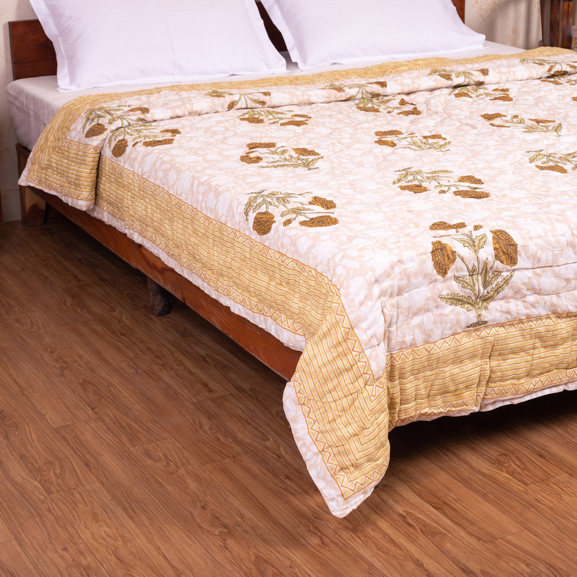 Buy Jaipuri Razai Double Bed Blankets, Single Bed and Quilts Ethnic
