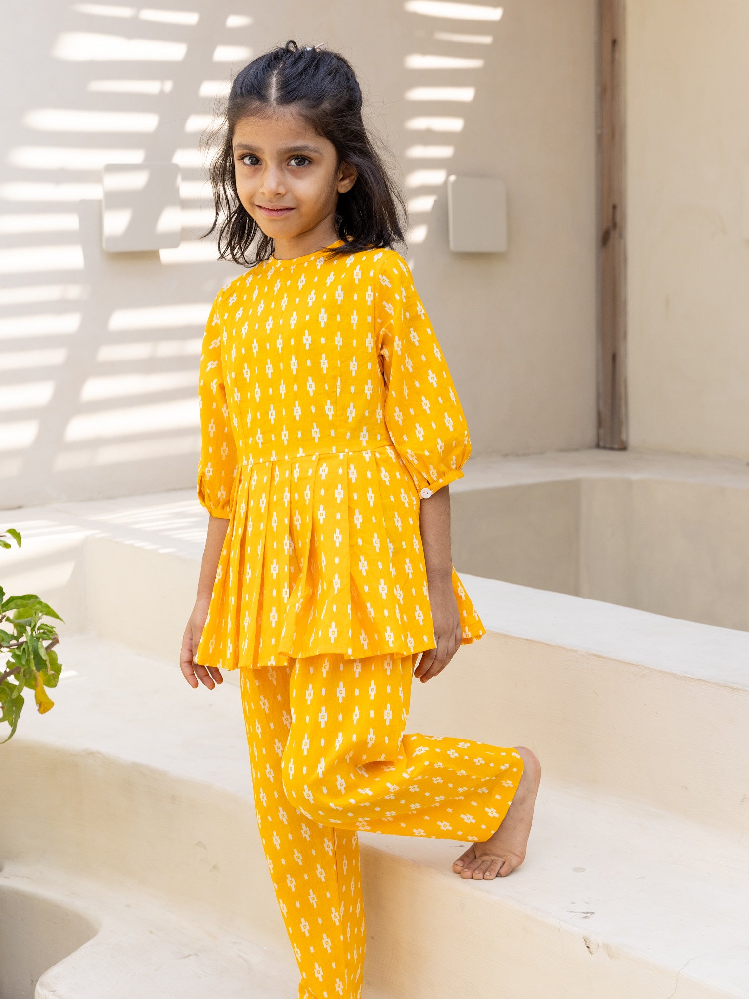 Cotton Yellow-White Geometric Girl's Ethnic Dress