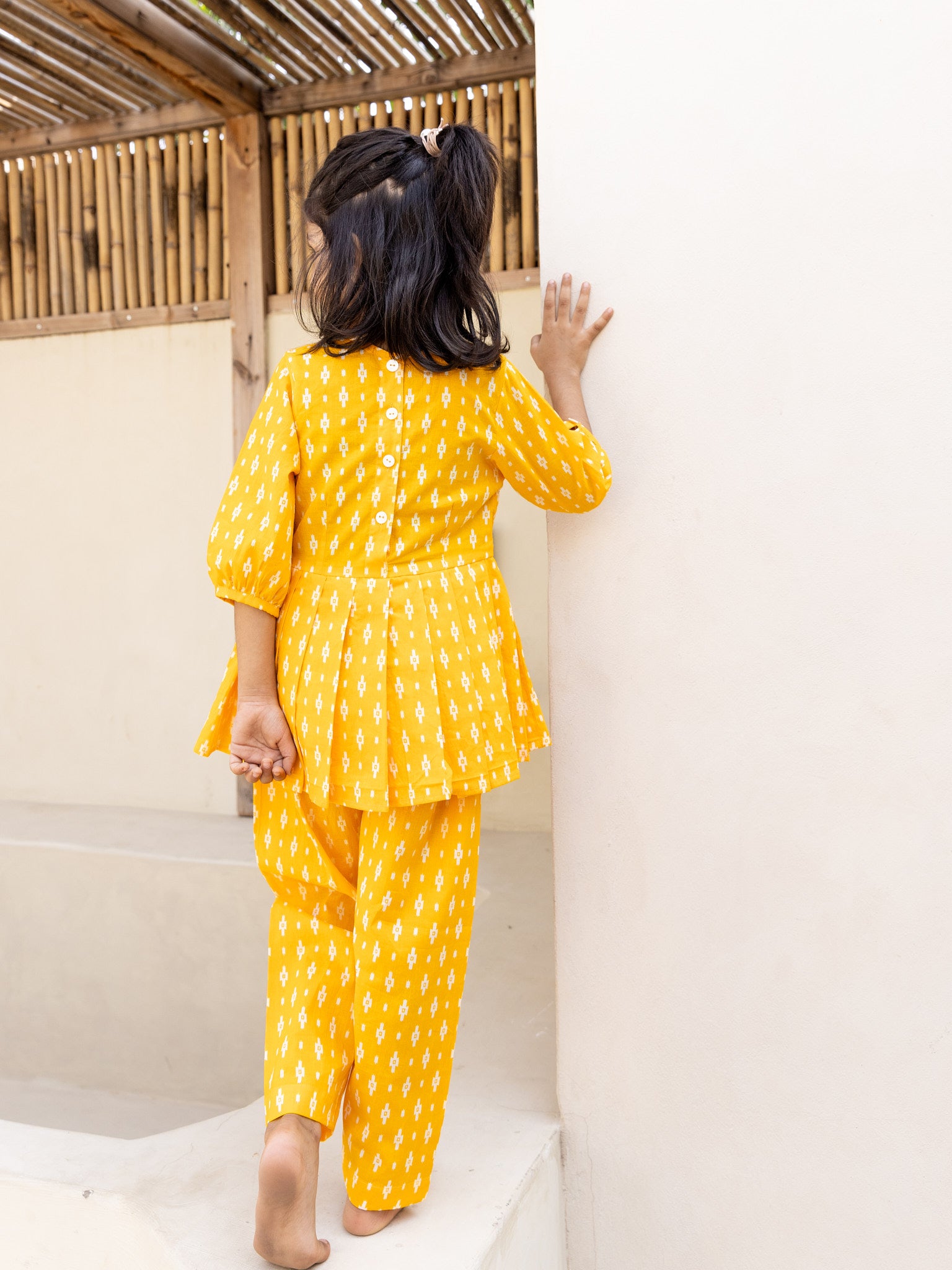 Cotton Yellow-White Geometric Girl's Ethnic Dress