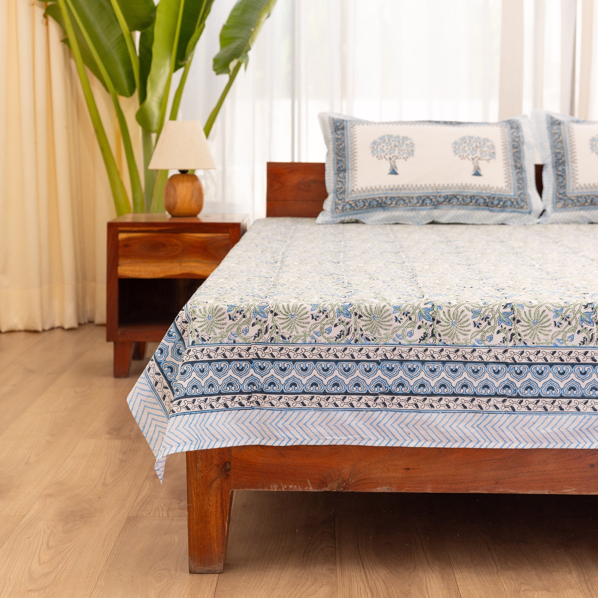 Super Fine Cotton Queen Size Bedsheet Blue-Green Floral Jaal Block Print