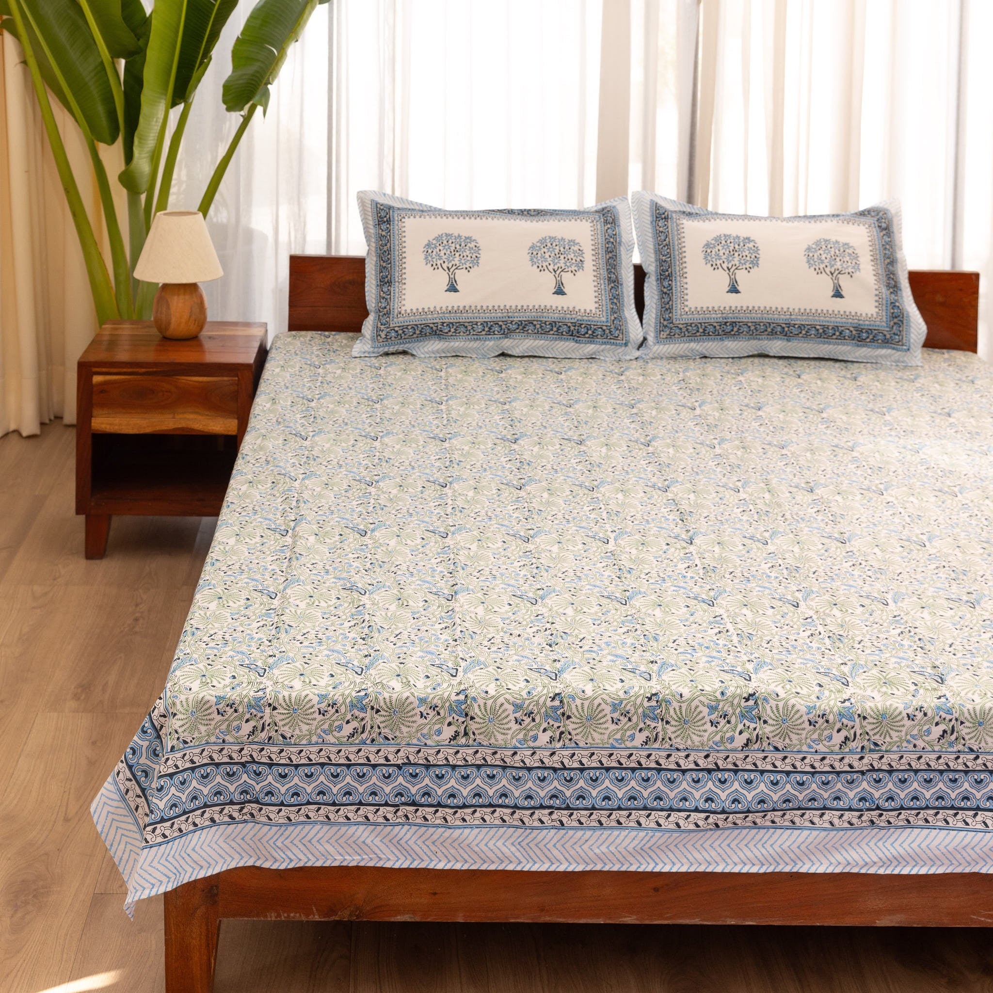 Super Fine Cotton King Size Bedsheet Blue-Green Floral Jaal Block Print