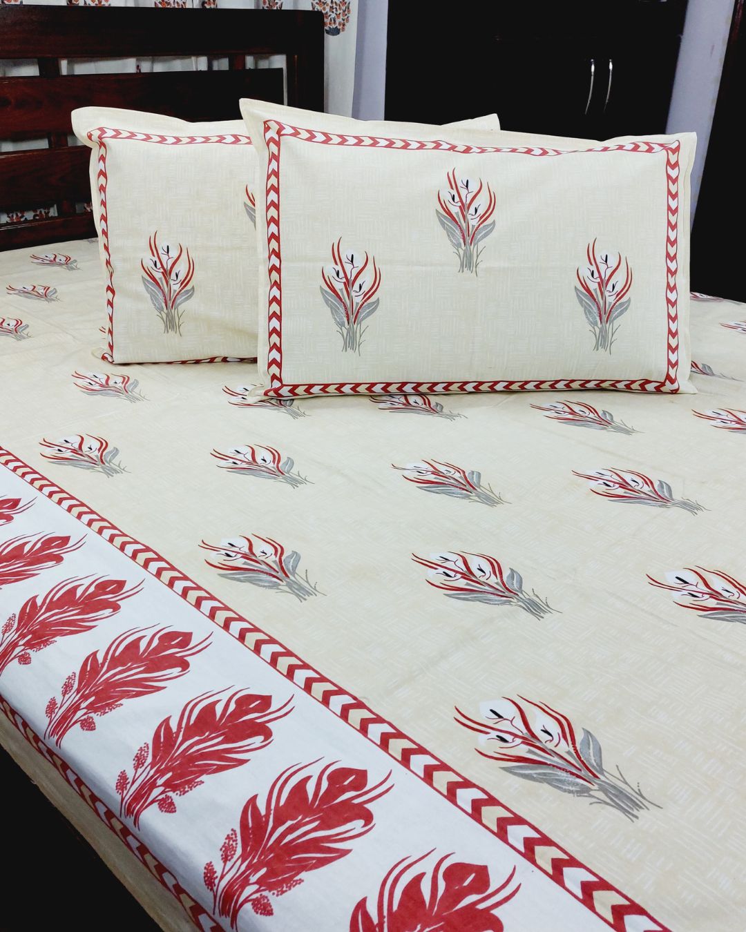 Cotton Yellow Red Floral Queen Size Bedsheet