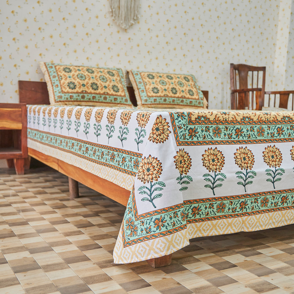Cotton Long Bel Peach Green Queen Size Bedsheet