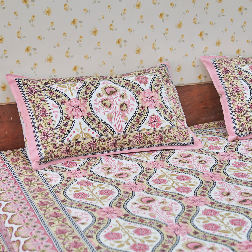 Cotton Long Bel White Pink Flax Queen Size Bedsheet