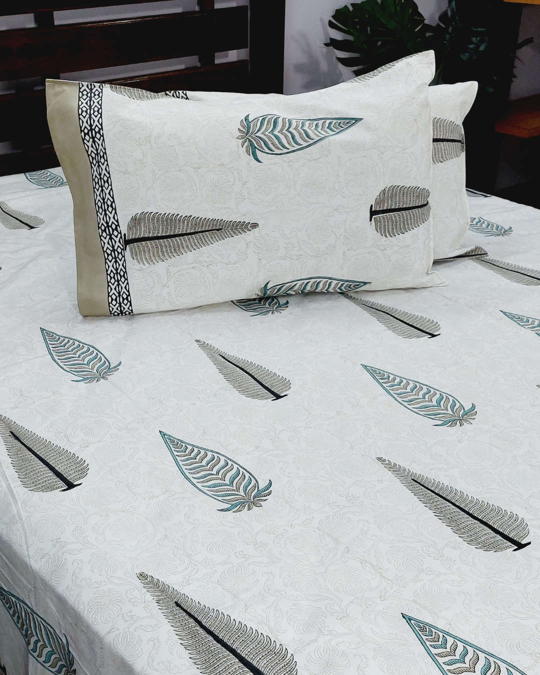 Cotton Block Print King Size Bedsheet | Nature's Bouquet