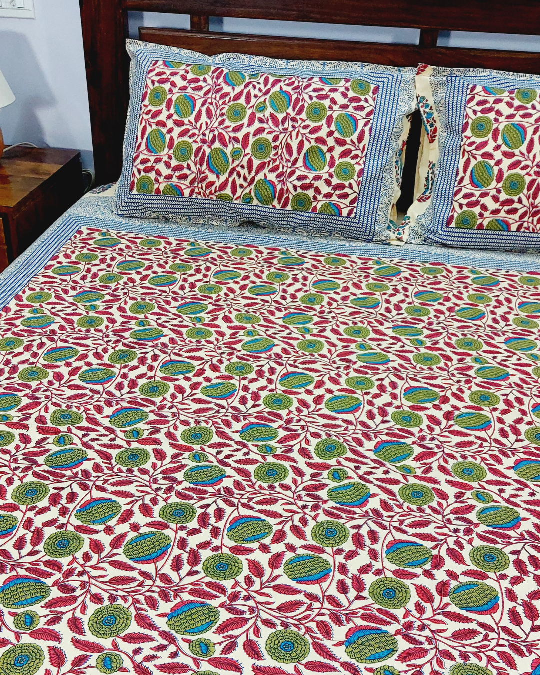 Floral Green-Blue Bal Print King Size Bedsheet