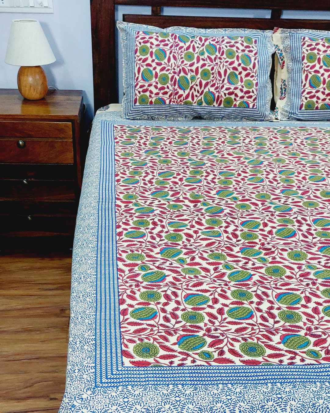 Floral Green-Blue Bal Print King Size Bedsheet
