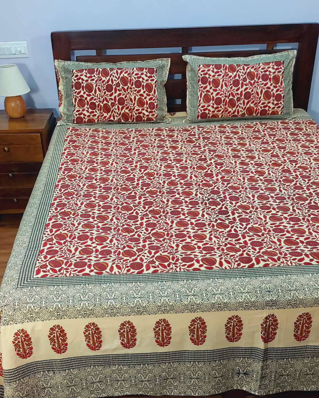 Floral Red Bal Print King Size Bedsheet