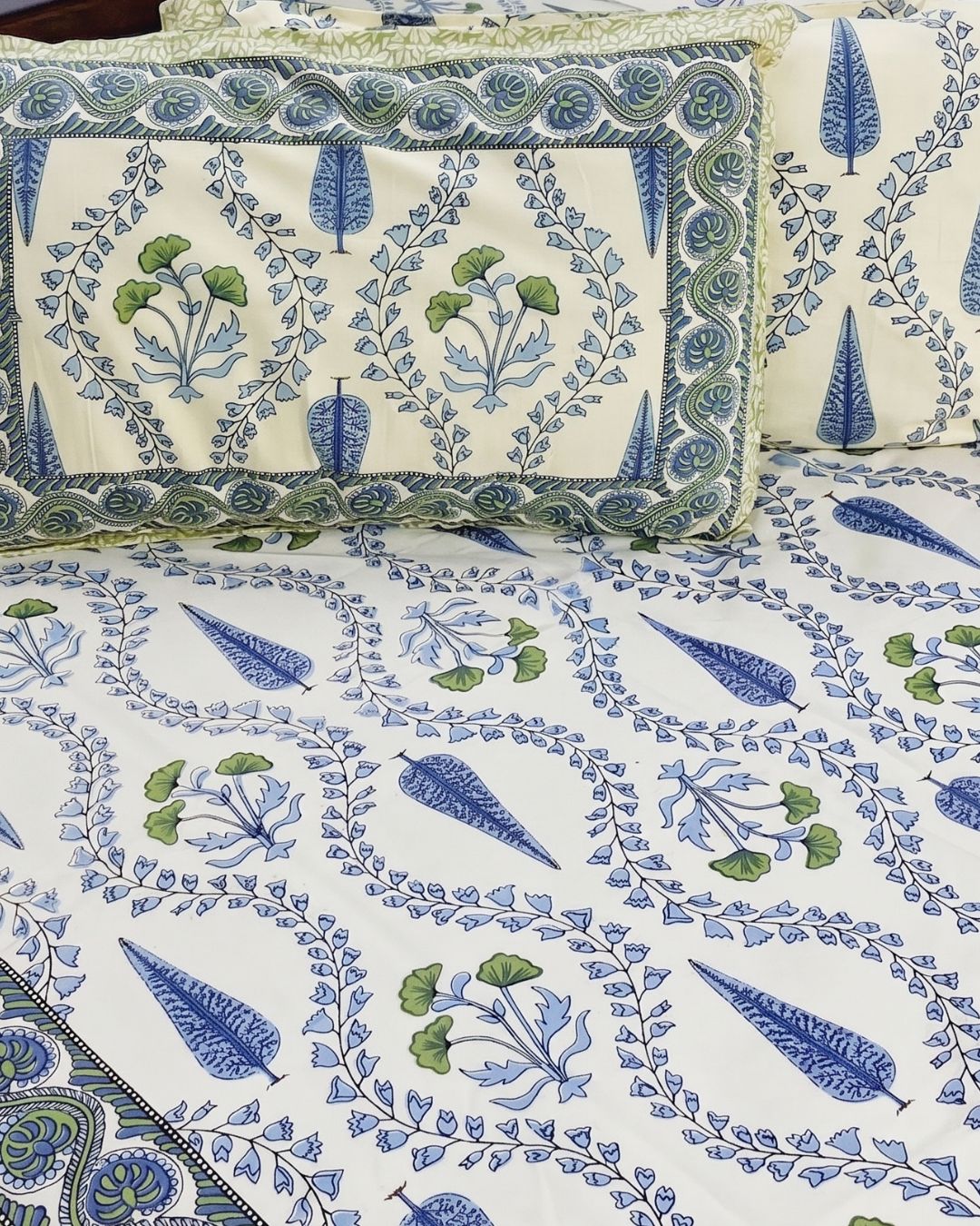 Cotton Bohemian Sage & Blue Floral Print King Size Bedsheet