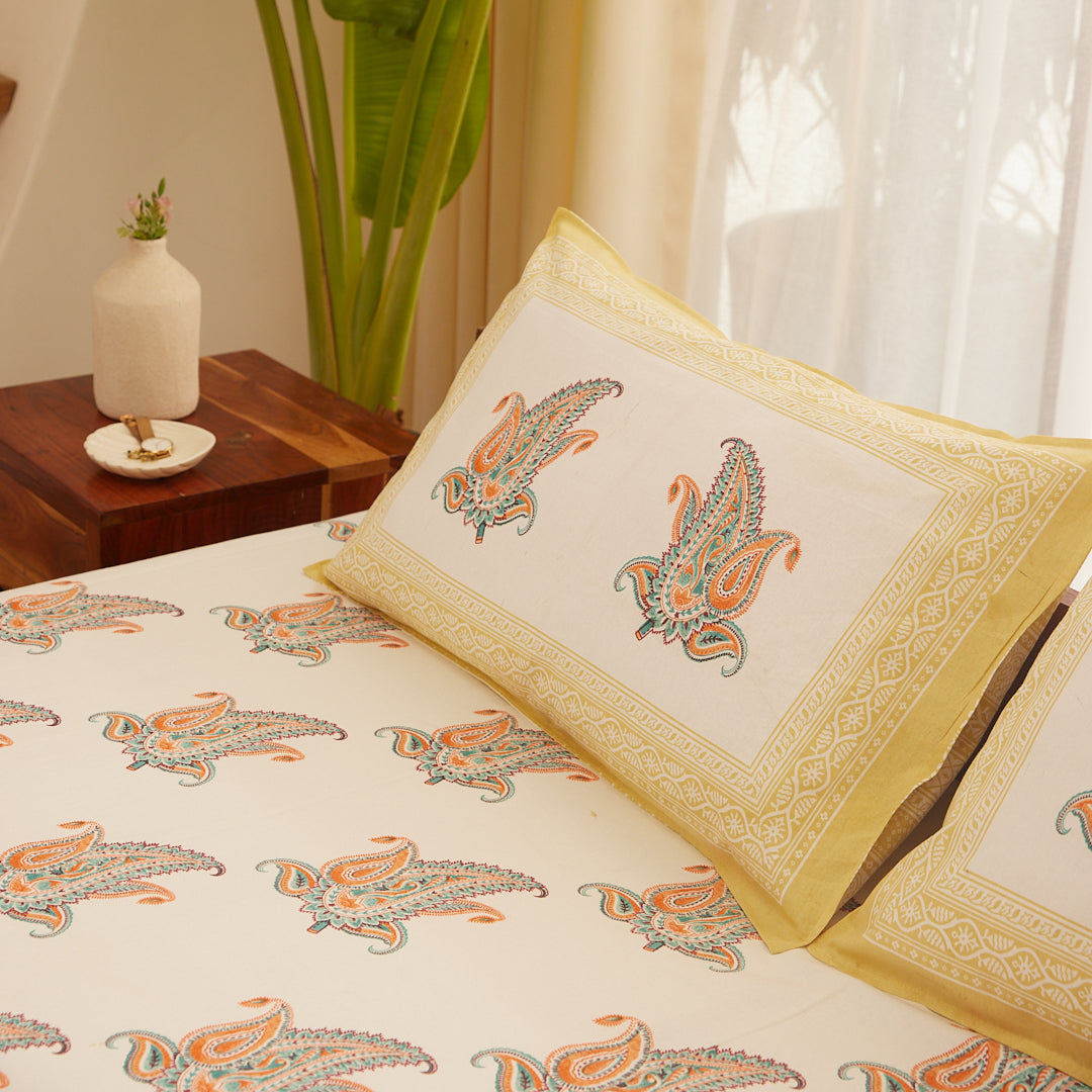 Cotton Orange Paisley King Size Bedsheet