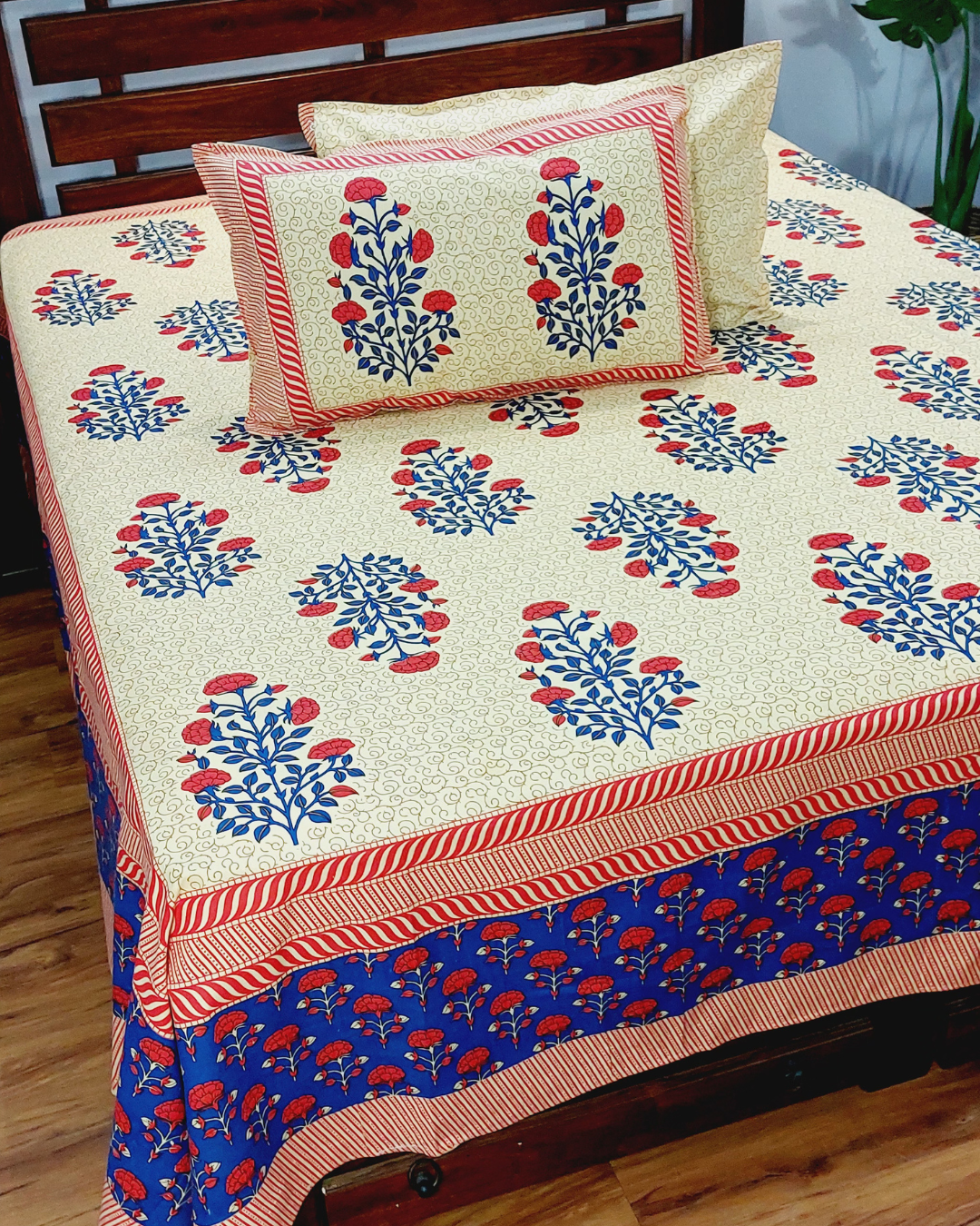 King Size Bedsheet Floral Red Blue Butta Print