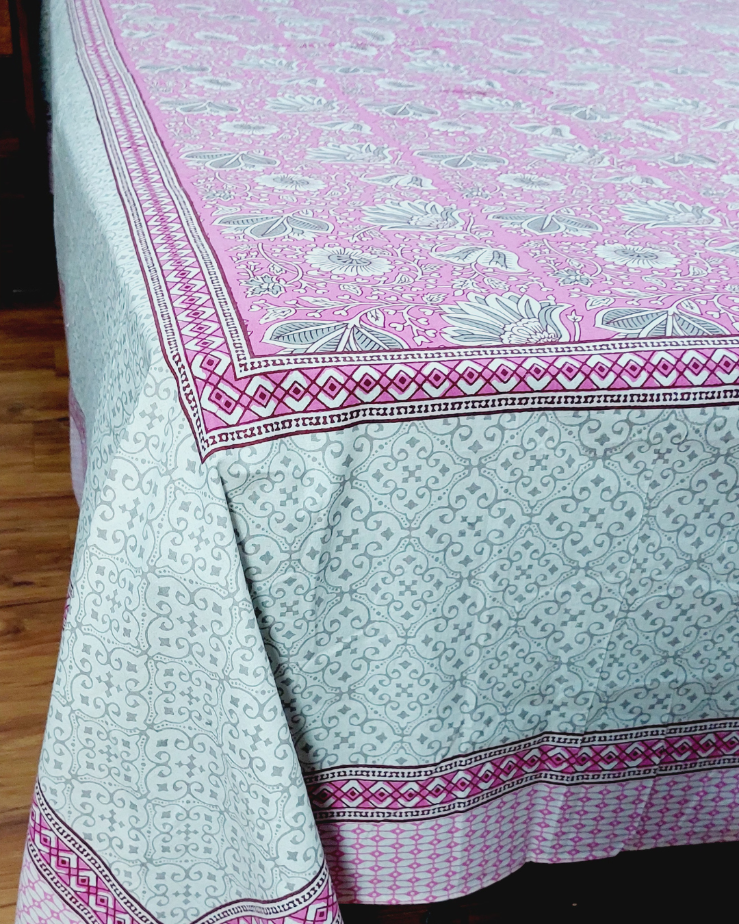 Cotton Floral Pink-White Bal Print King Size Bedsheet