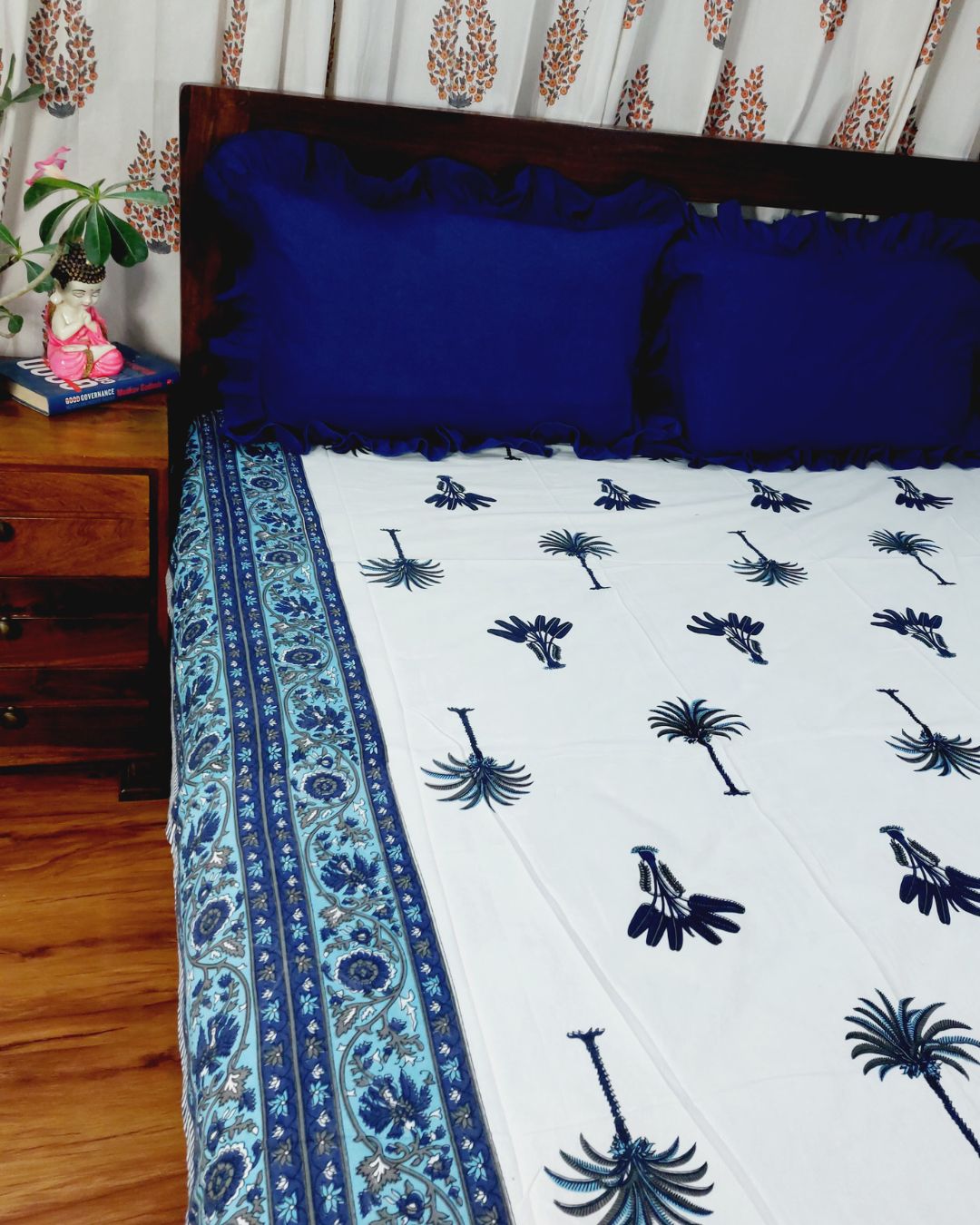 Cotton King Size Bed Sheet White Blue Palm Tree Print