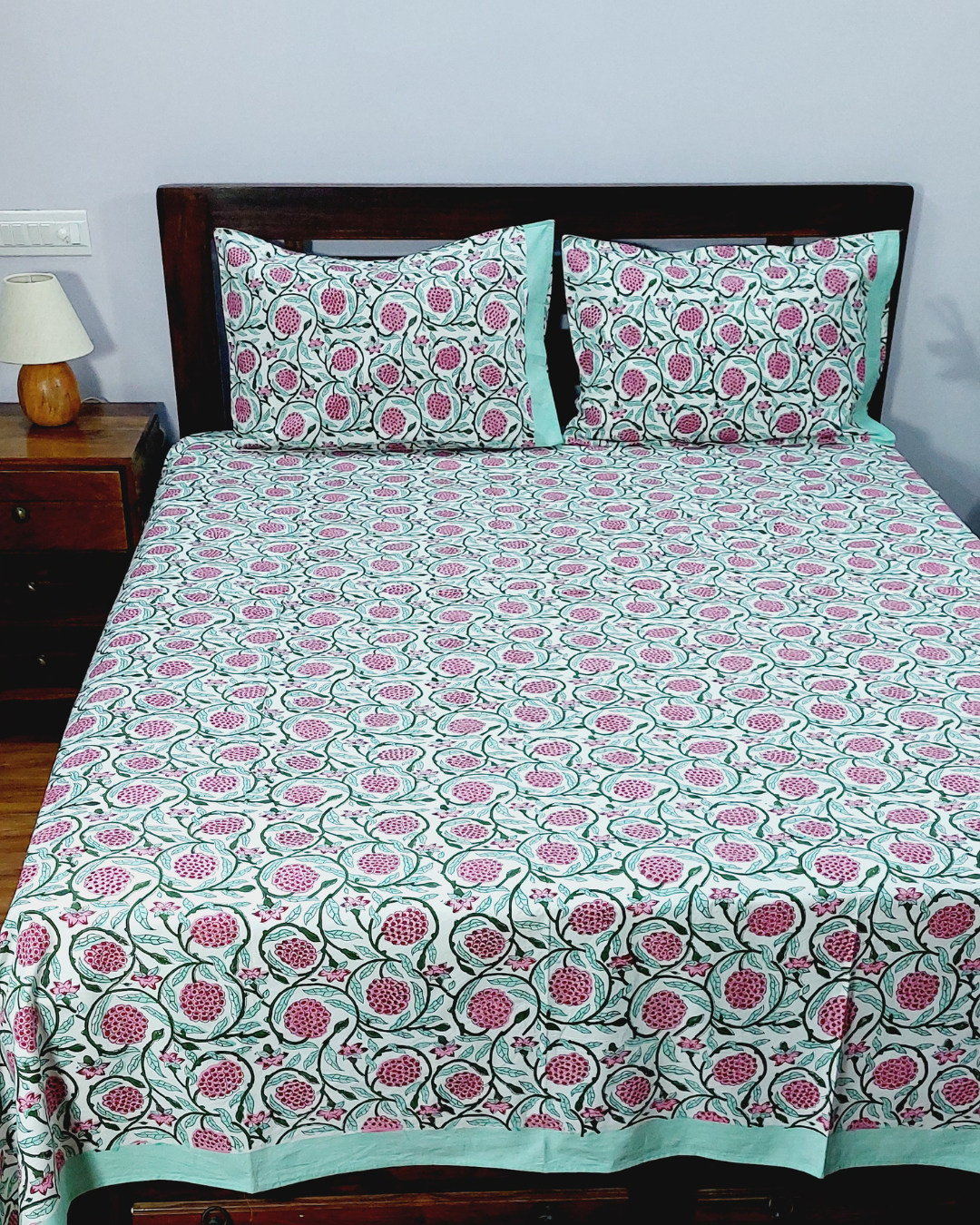Fine Cotton King Size Bedsheet White Pink Floral Jaal Block Print
