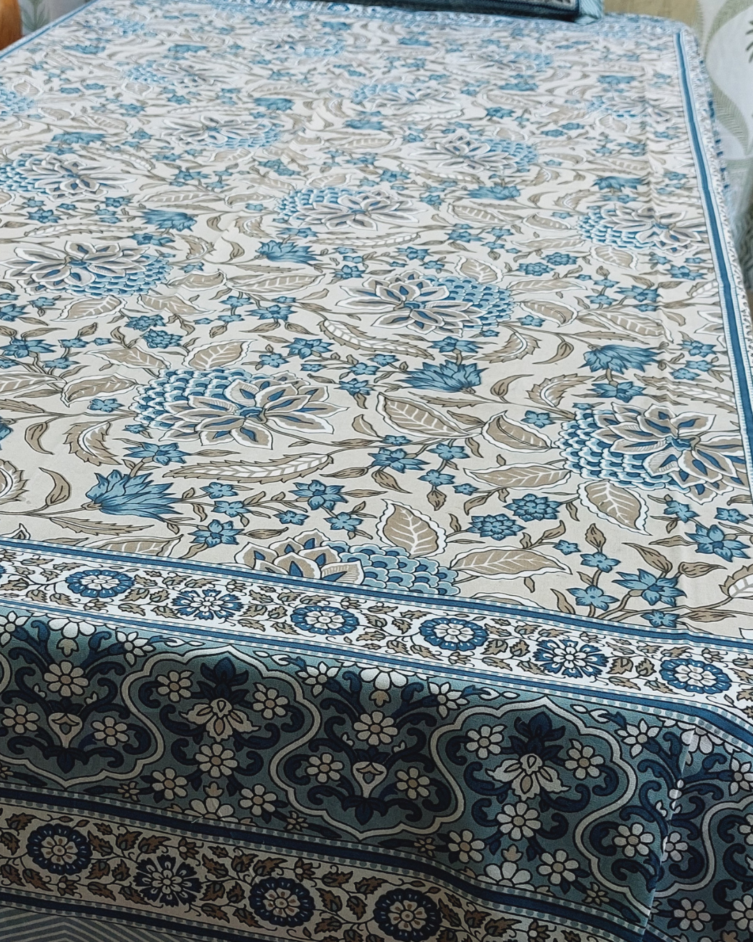Cotton Single Bedsheet with Pillow Desert Grey Floral Jaal Print