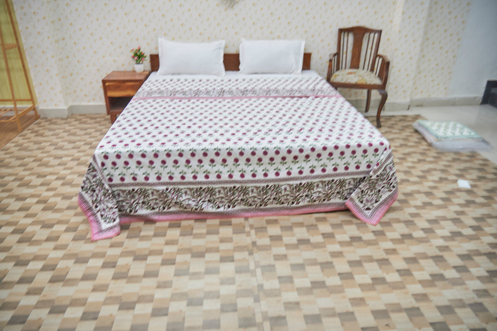 Fine Cotton Queen Size AC Quilt Dohar Red Sunny Hop Floral Print