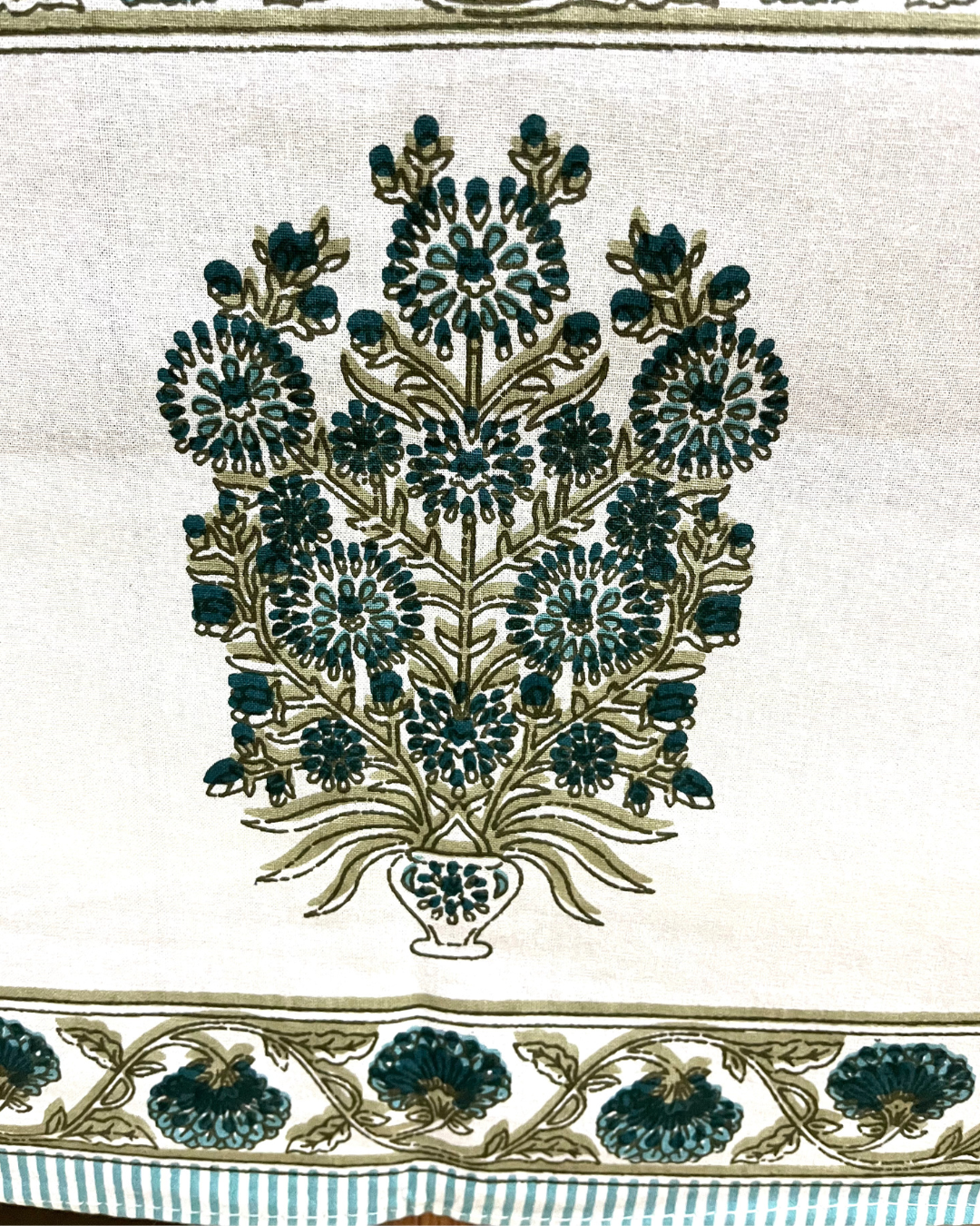 Cotton Double Bedsheet Floral Jaal Print