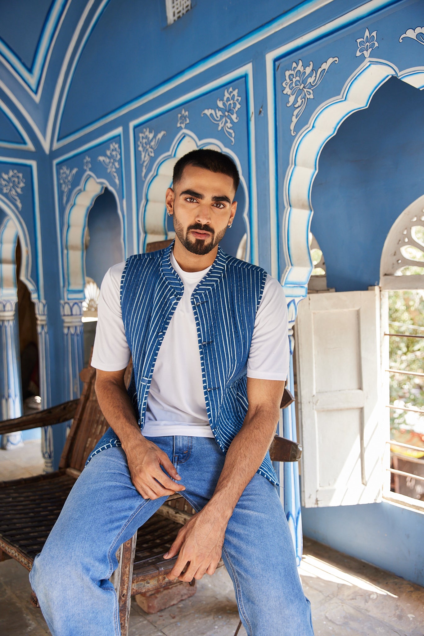 Cotton Men's Quilted Blue Stripes Sleevless Jacket