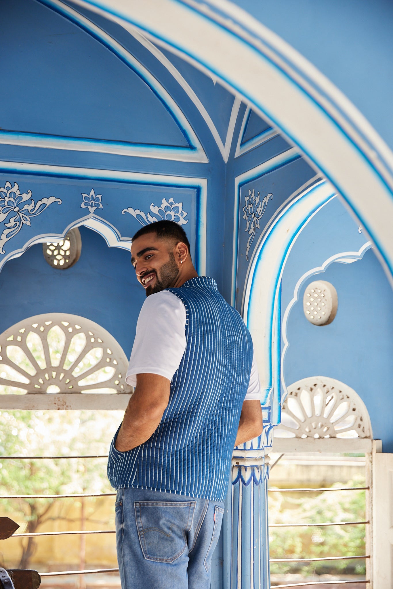 Cotton Men's Quilted Blue Stripes Sleevless Jacket