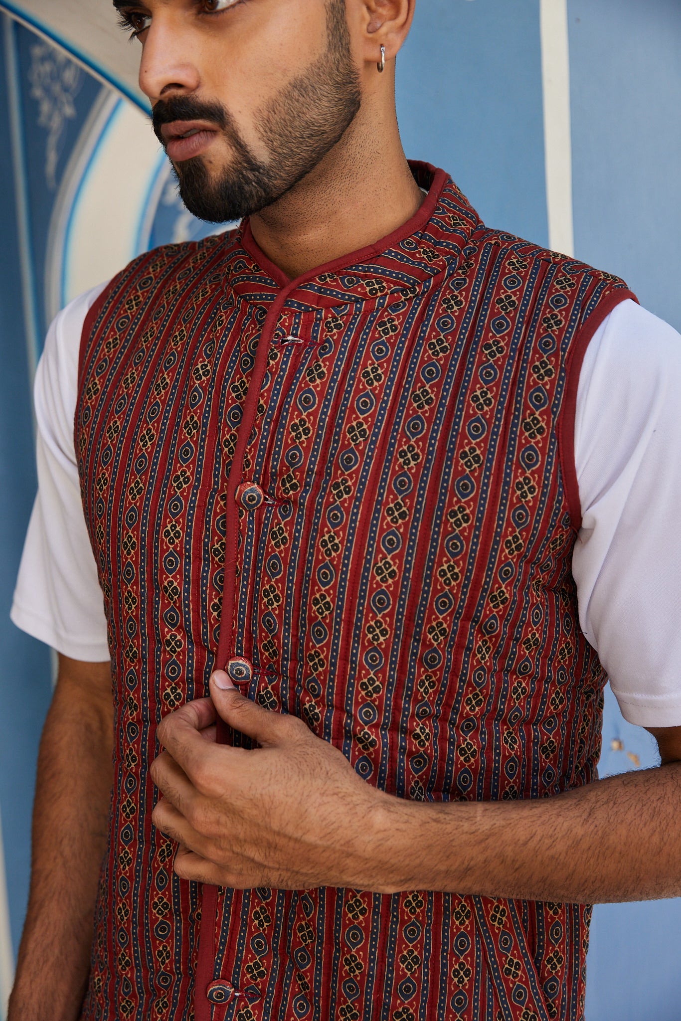 Cotton Men's Quilted Red-Blue Floral Sleevless Jacket