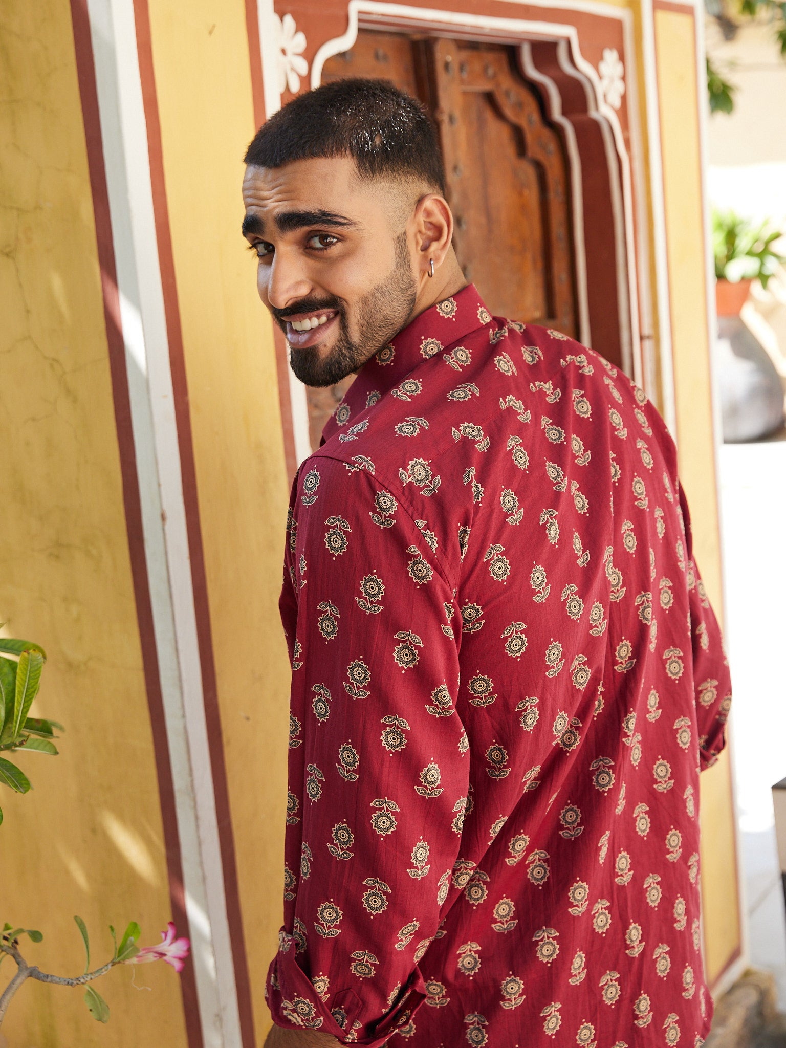 Cotton Red-Cream Floral Men's Fullsleeves Shirt