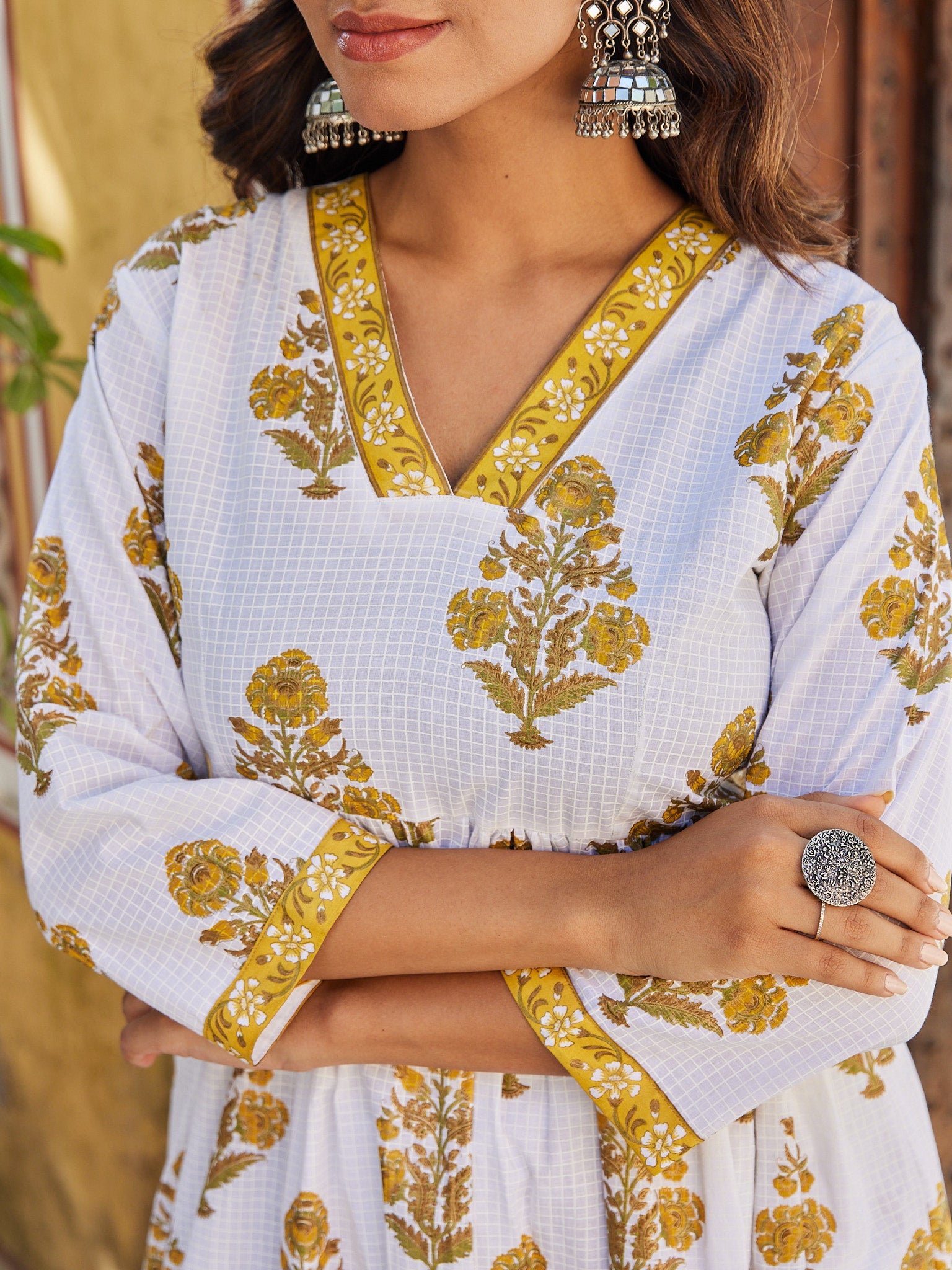 Cotton White-Musterd Floral Womens Kurta Pent Set