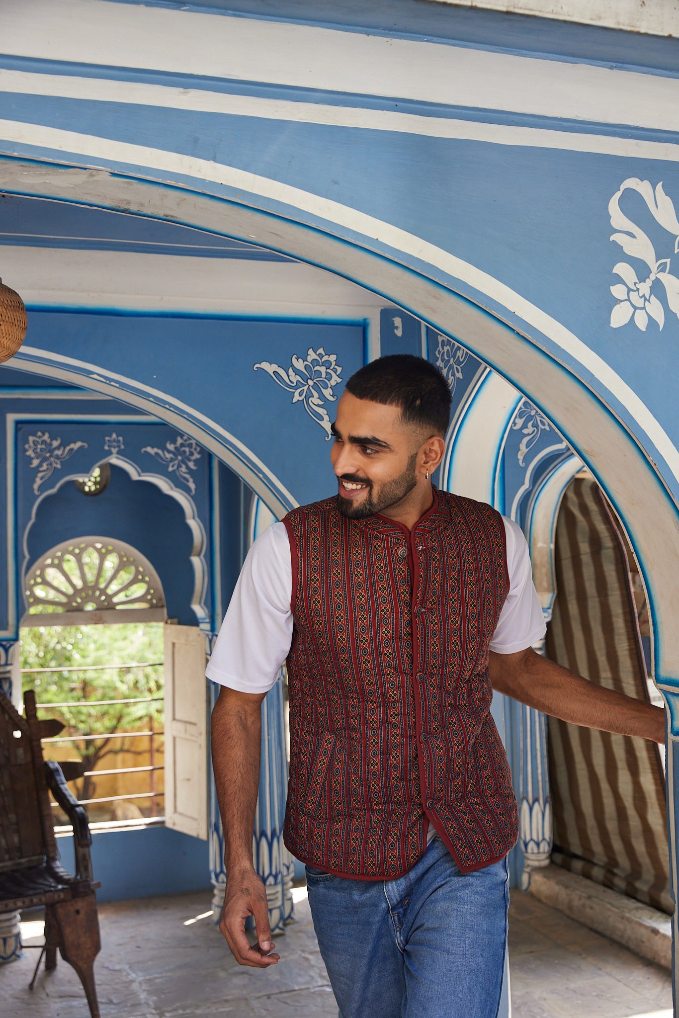 Cotton Men's Quilted Red-Blue Floral Sleevless Jacket