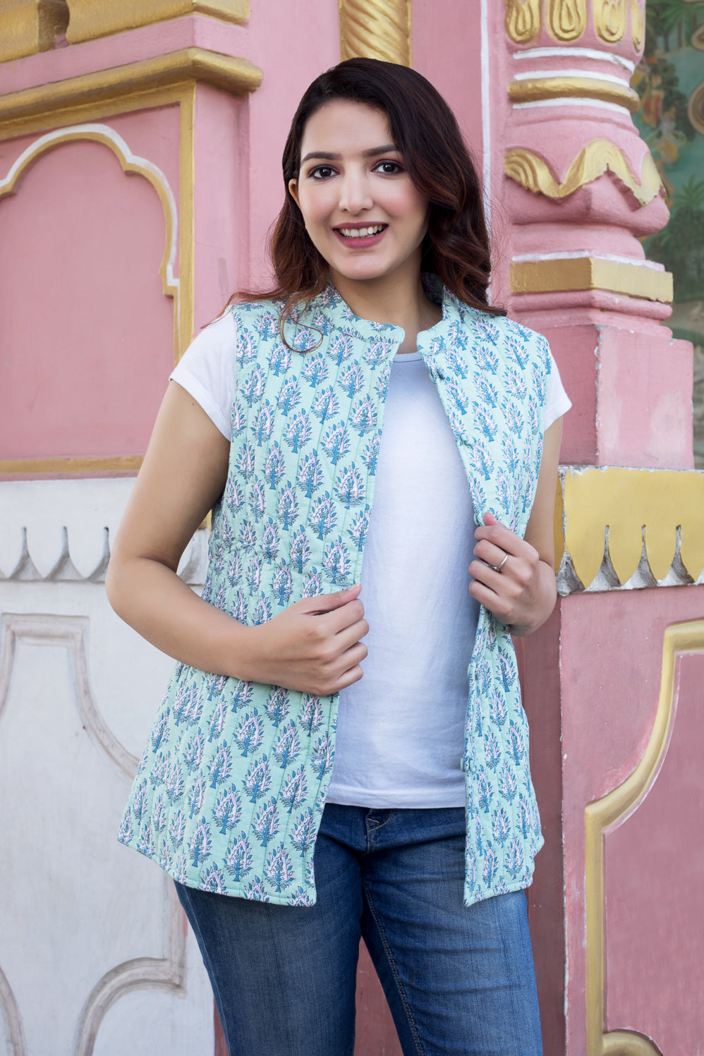 Reversible Quilted Sleeveless Jacket - Sage green and Grey - Buti - Patti