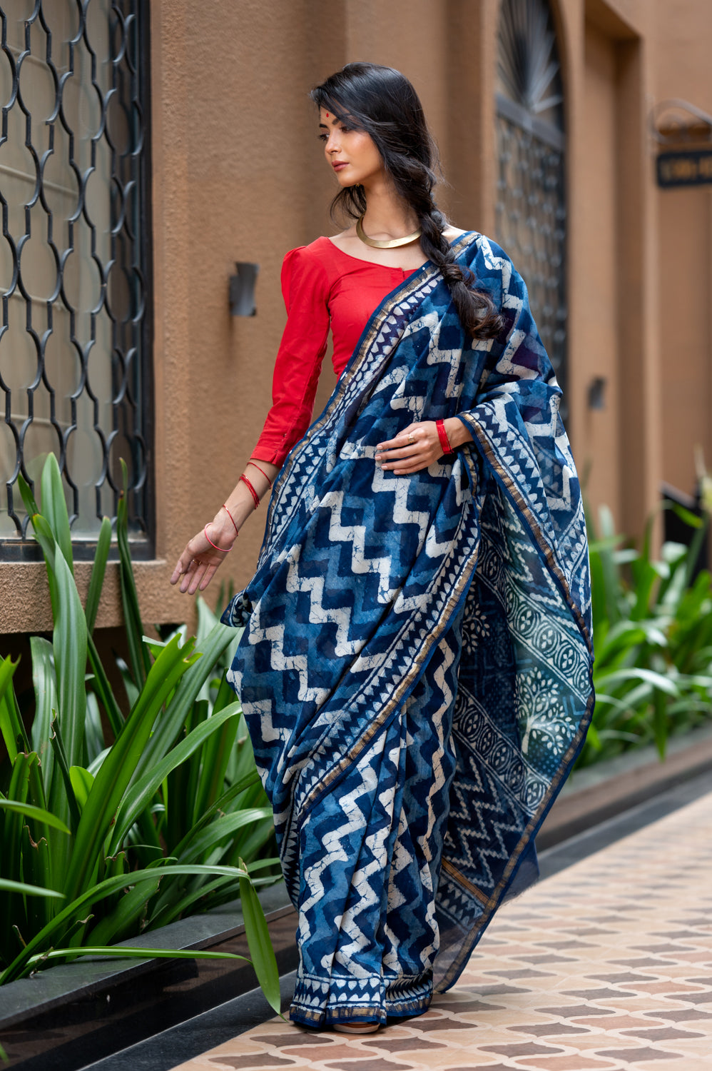 Indigo Pure Chanderi Hand Block Printed 'Zig-Zag Saree'. (6838012739683)