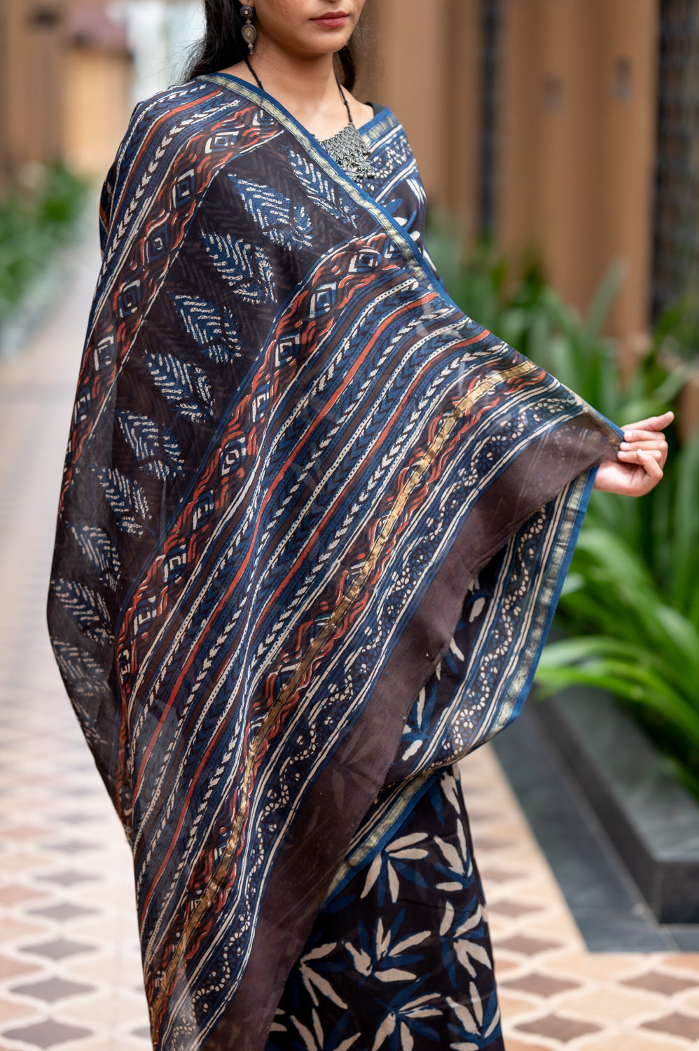 Dabu Leaves Indigo Handblock Printed Chanderi Saree (6838012772451)