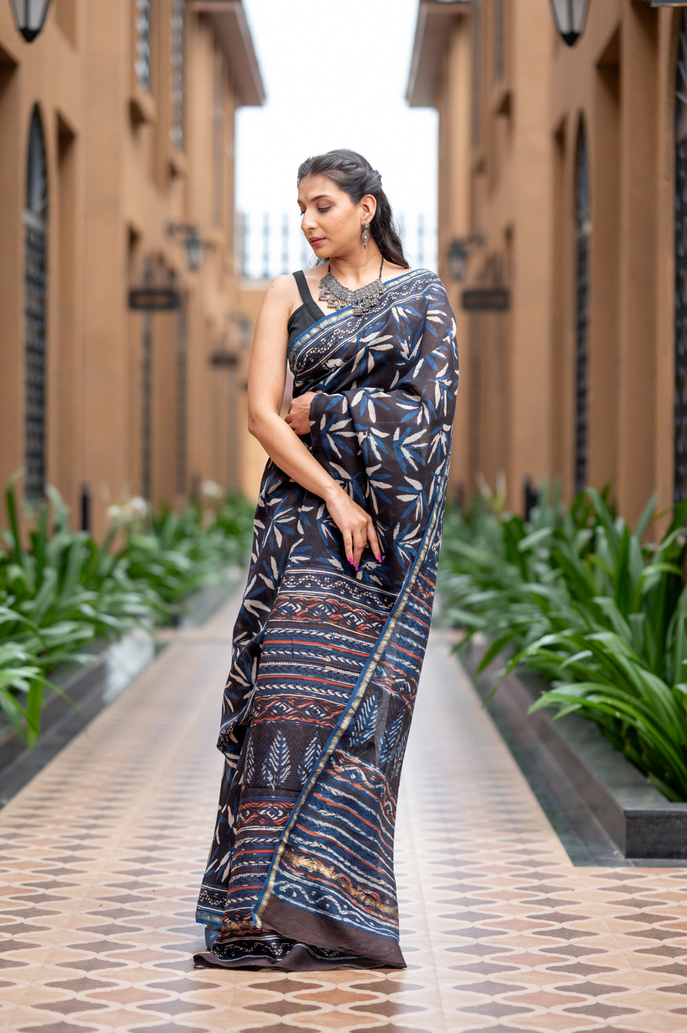 Dabu Leaves Indigo Handblock Printed Chanderi Saree (6838012772451)