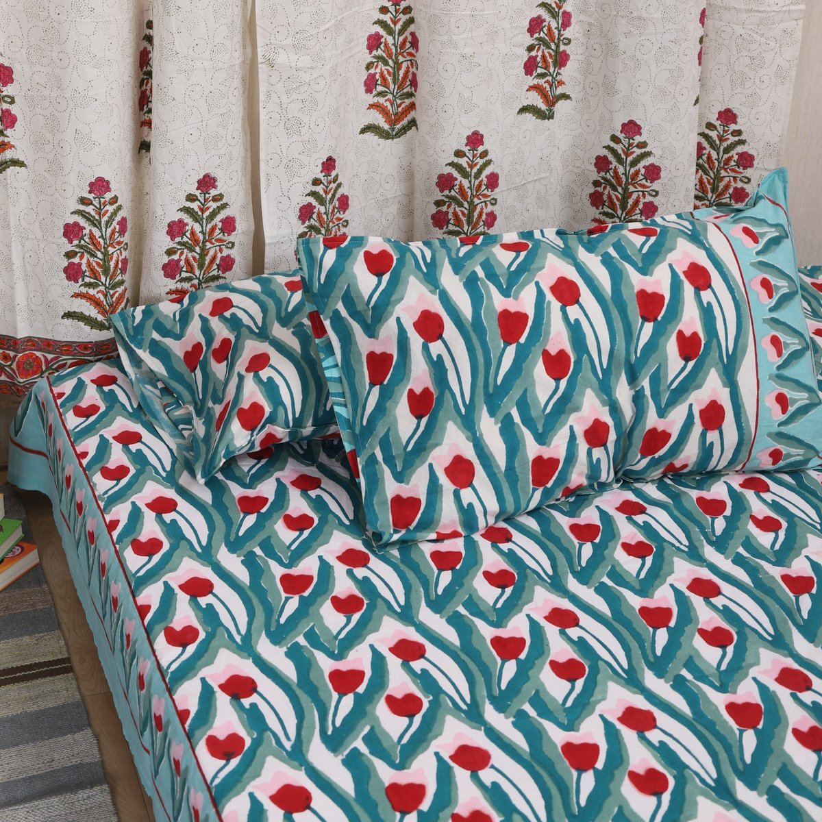 Cotton King Size Bedsheet White Red Tulip Block Print (1544782315619)